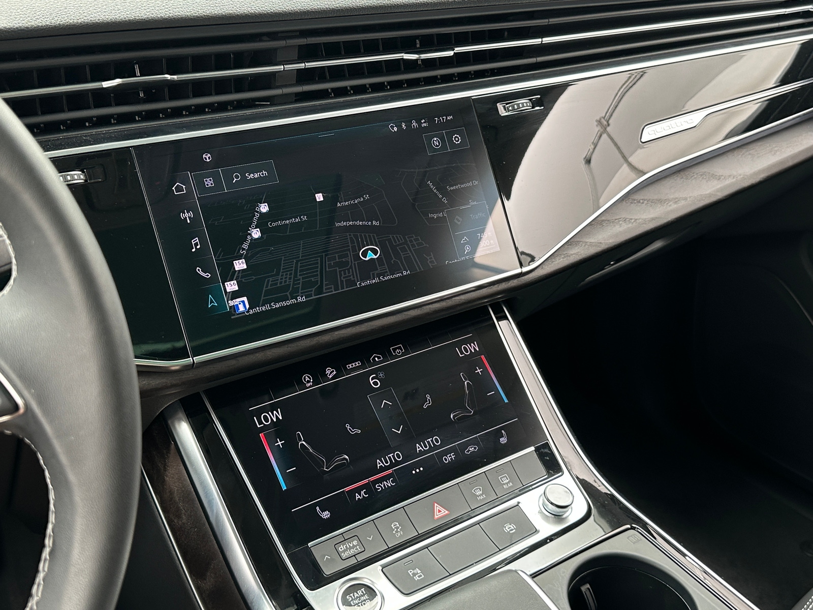 Thumbnail: 2023 Audi Q8 - 3