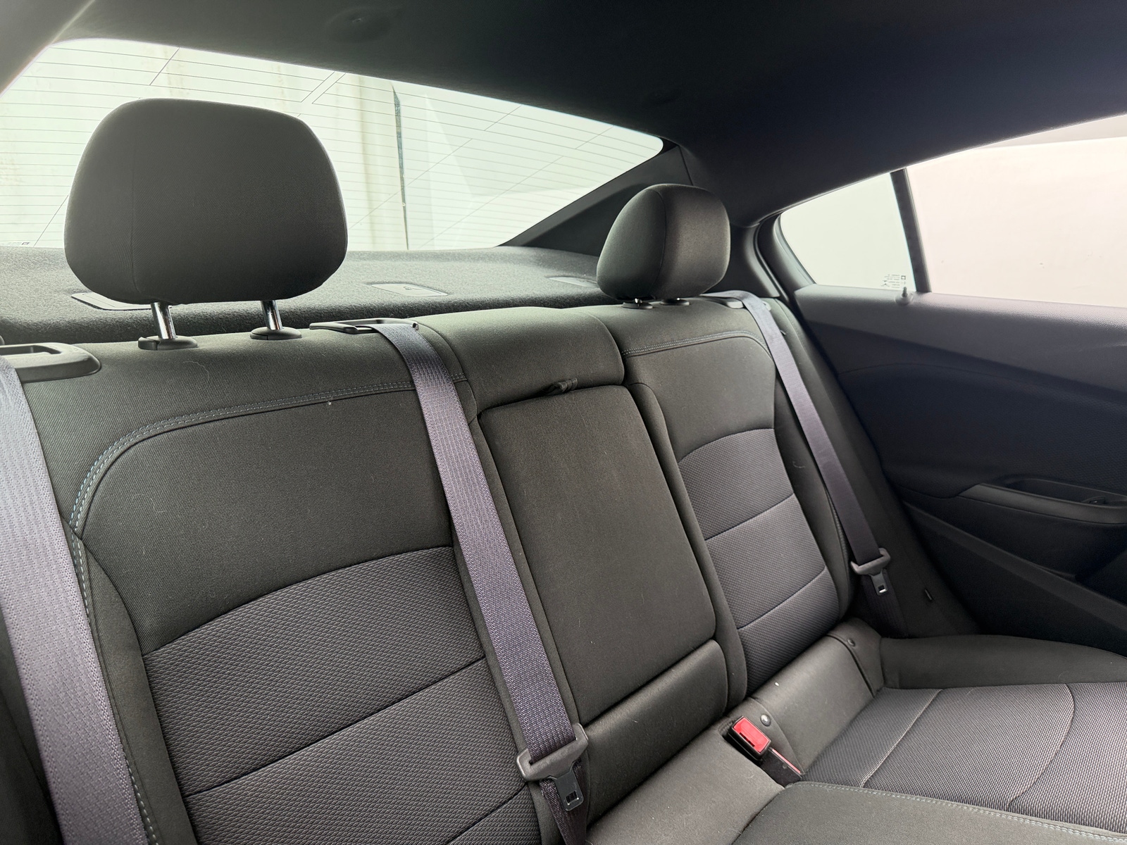 Thumbnail: 2017 Chevrolet Cruze - 6