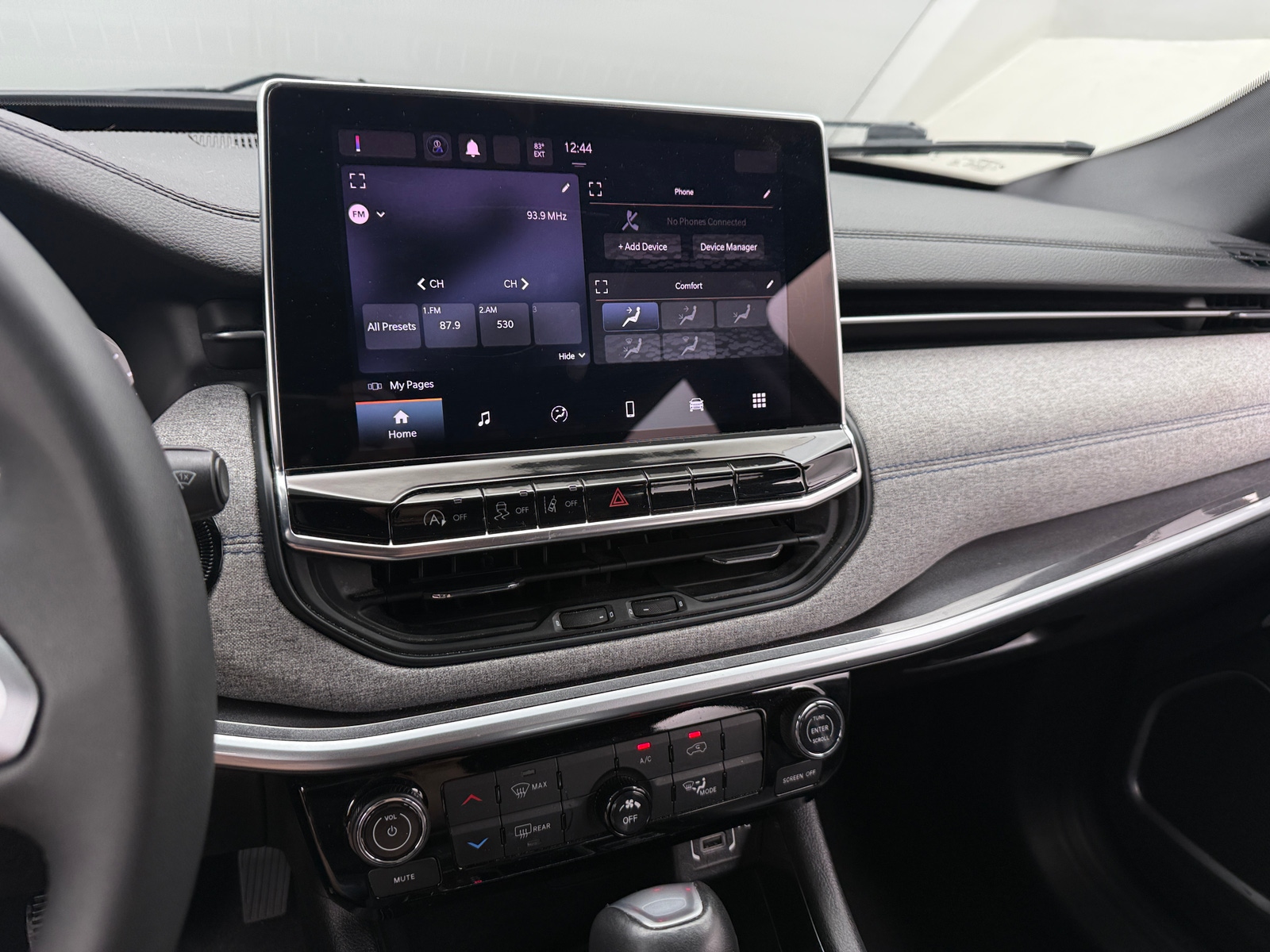 Thumbnail: 2024 Jeep Compass - 4