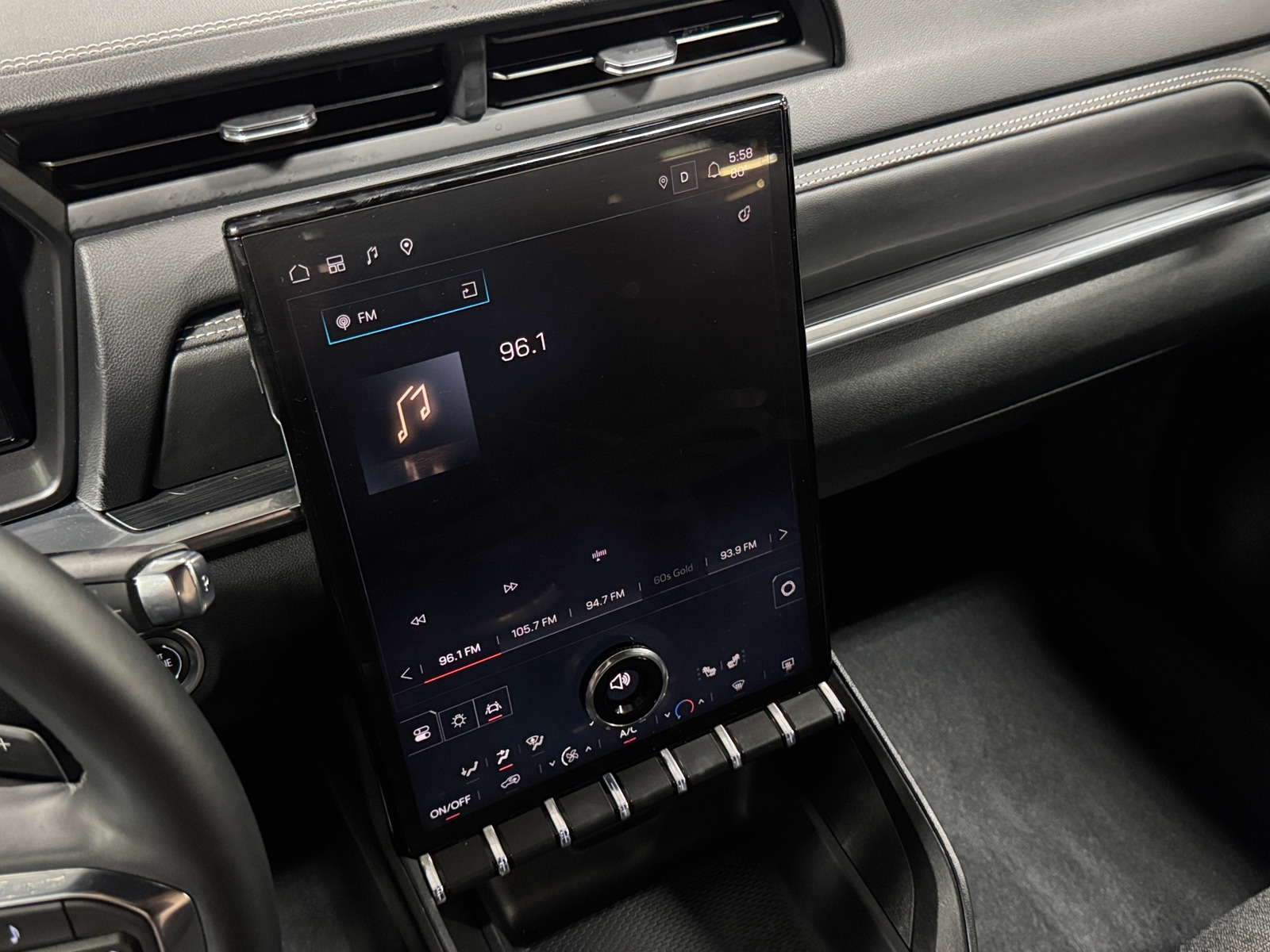 Thumbnail: 2025 GMC Terrain - 4