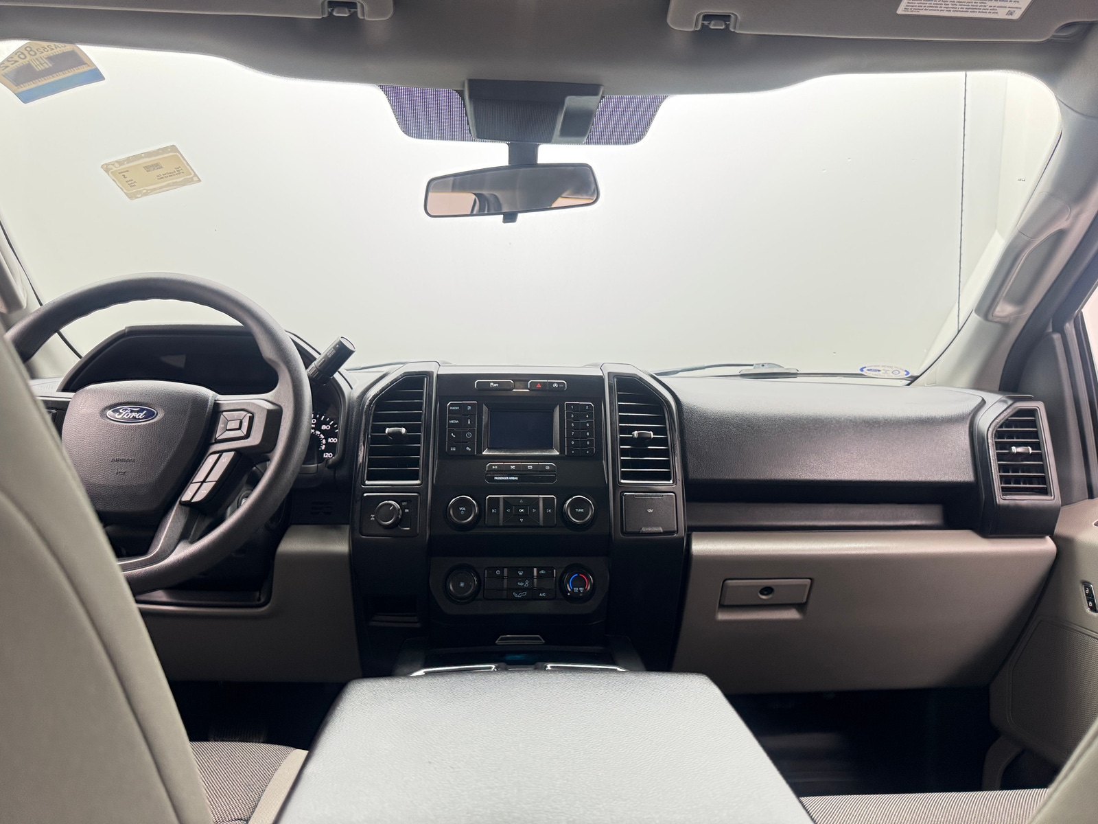 Thumbnail: 2020 Ford Econoline - 3