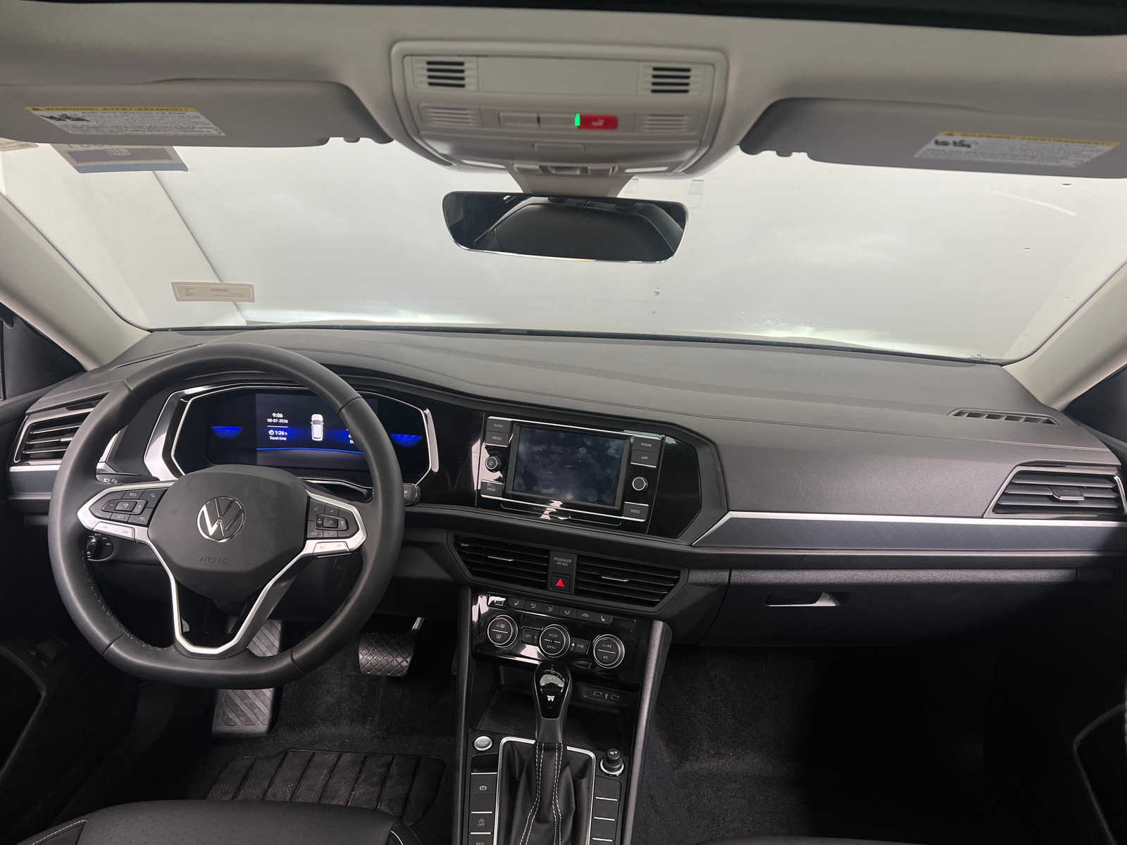 Thumbnail: 2022 Volkswagen Jetta - 2