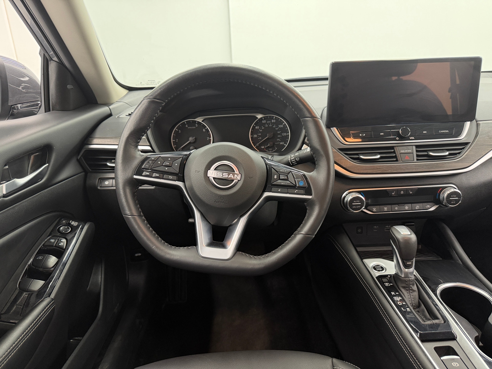 Thumbnail: 2025 Nissan Altima - 4