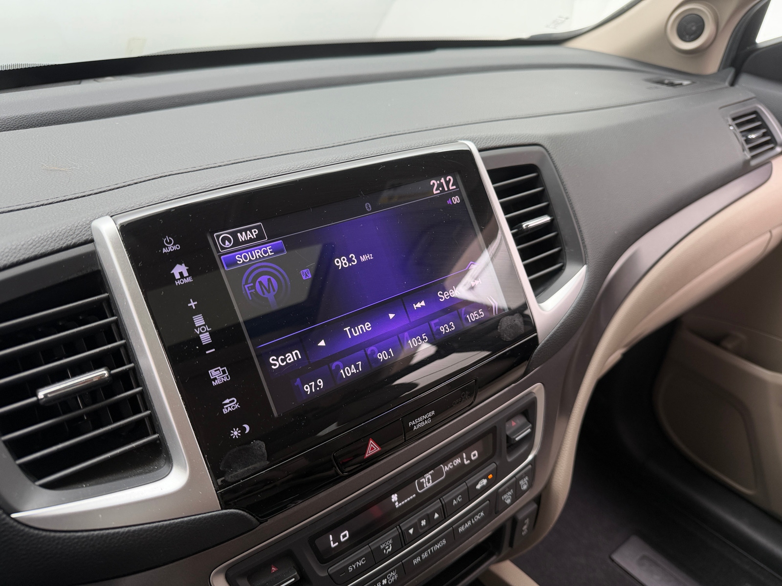 Thumbnail: 2018 Honda Pilot - 3