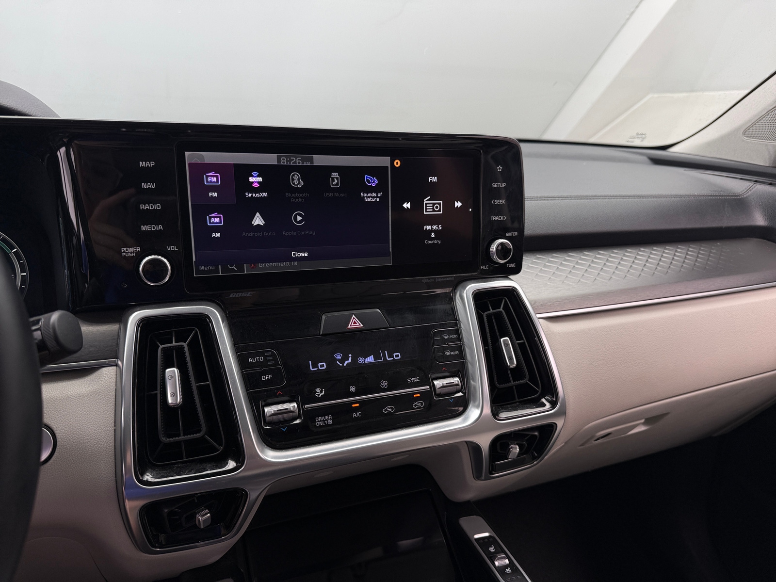 Thumbnail: 2023 Kia Sorento - 3