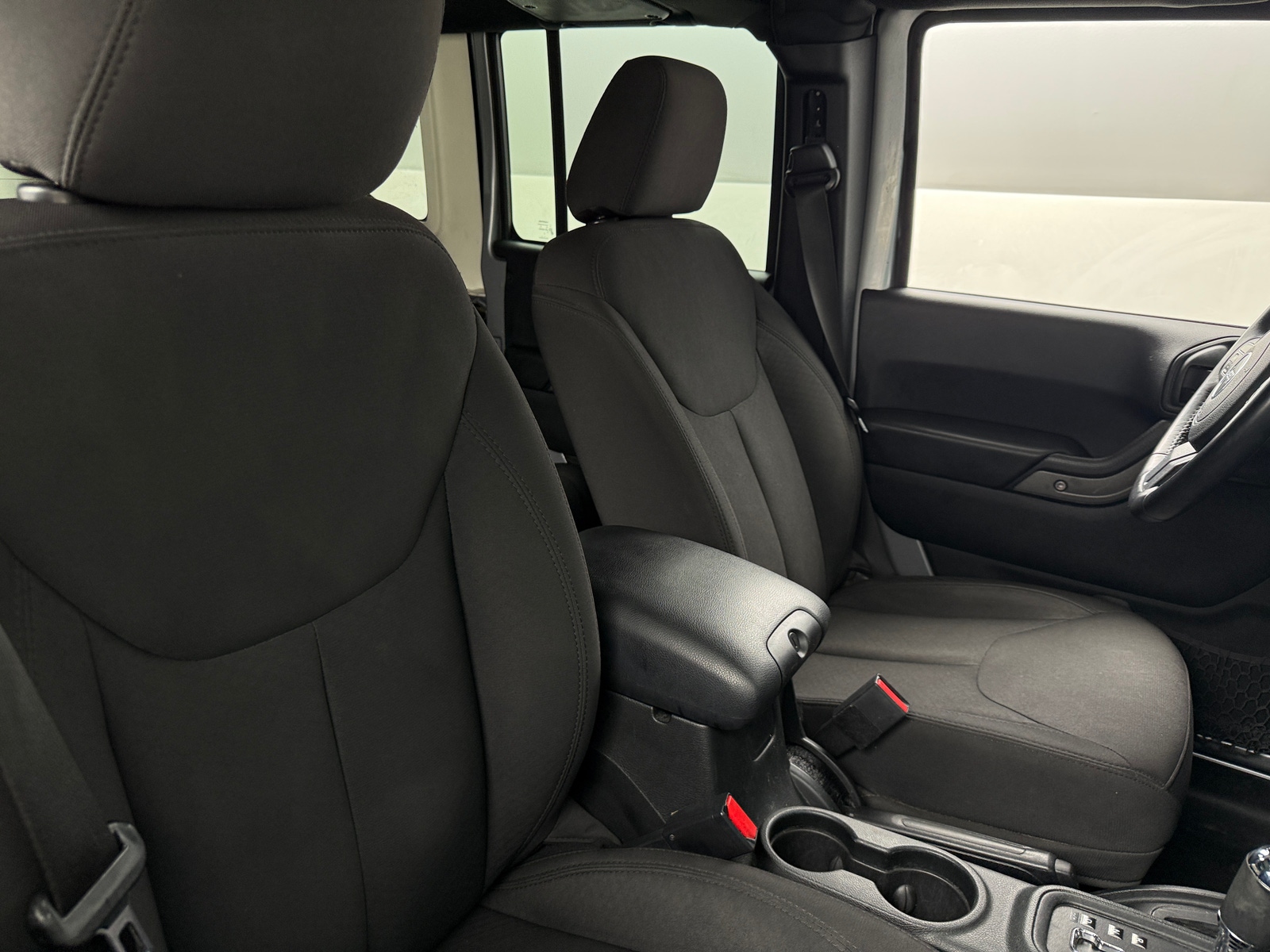 Thumbnail: 2017 Jeep Wrangler - 2