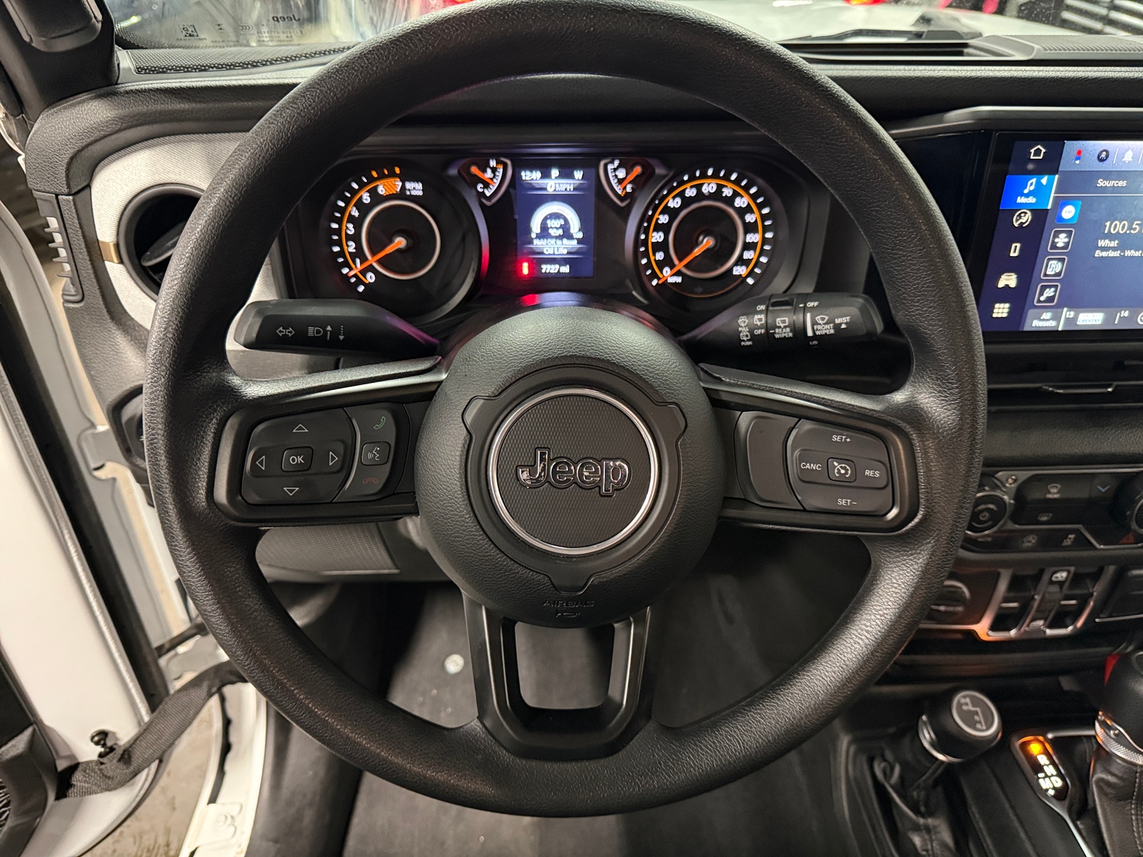 Thumbnail: 2025 Jeep Wrangler - 5