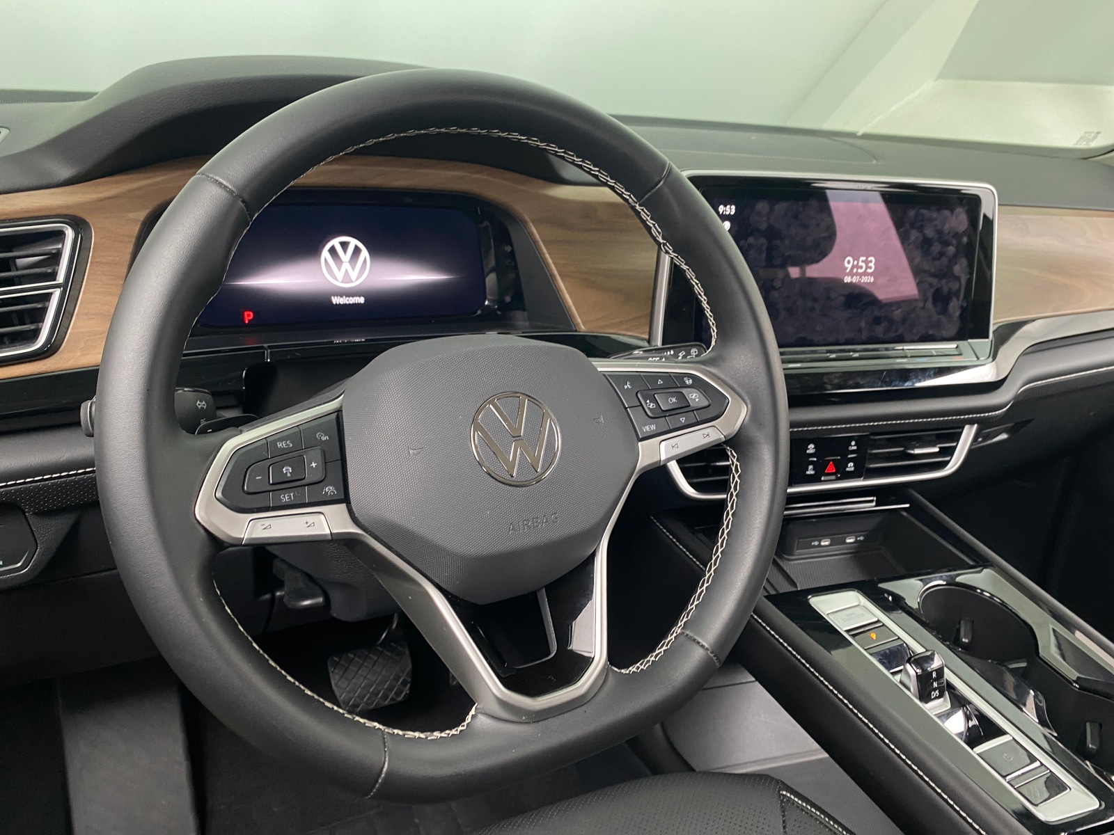 Thumbnail: 2026 Volkswagen Atlas - 4