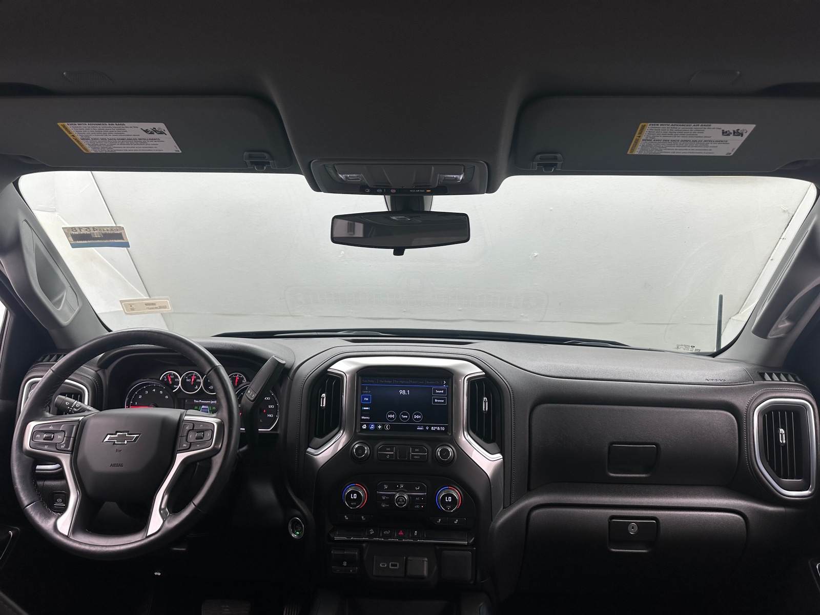 Thumbnail: 2021 Chevrolet Silverado 1500 - 3