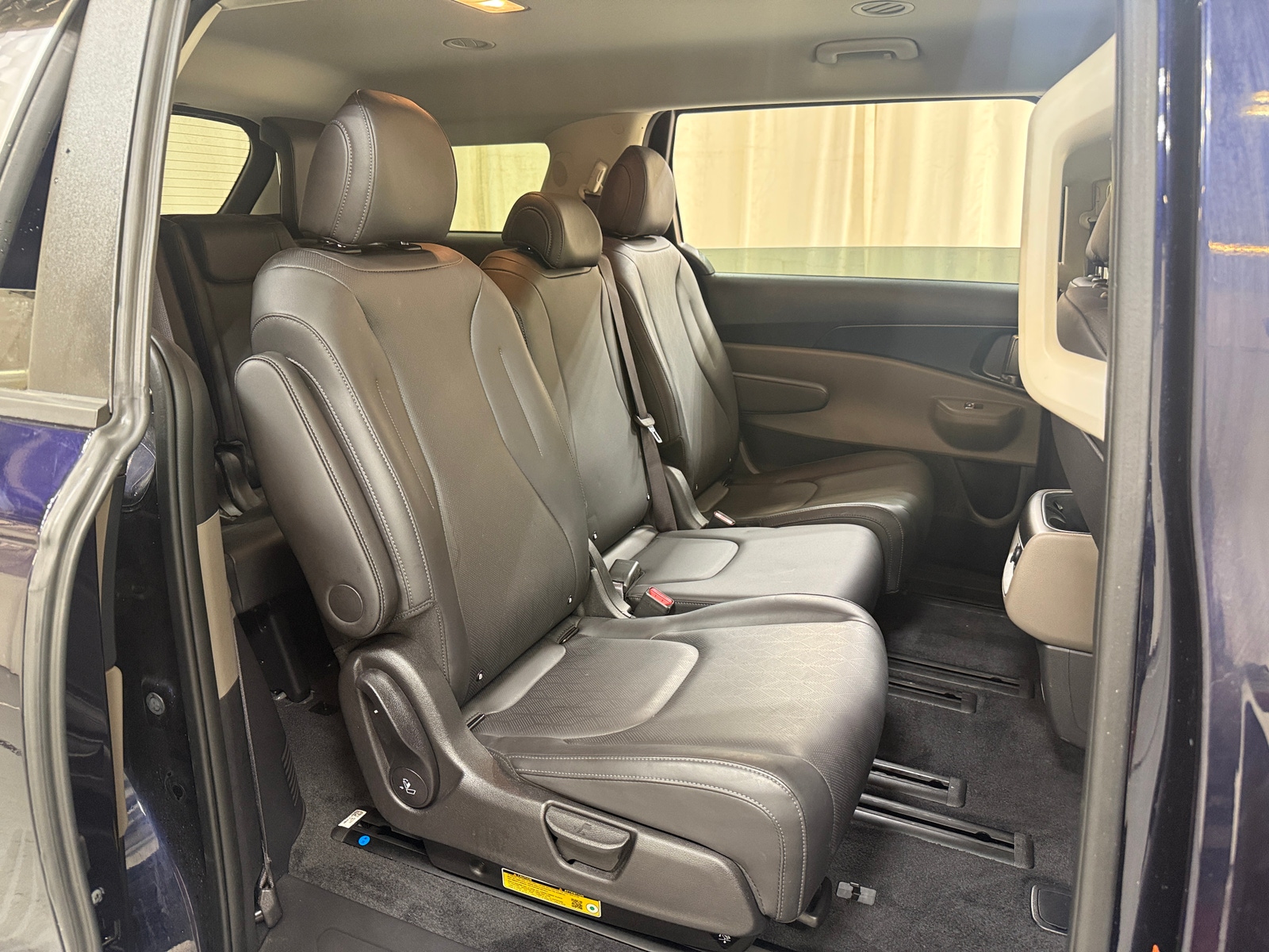 Thumbnail: 2026 Kia Carnival - 5