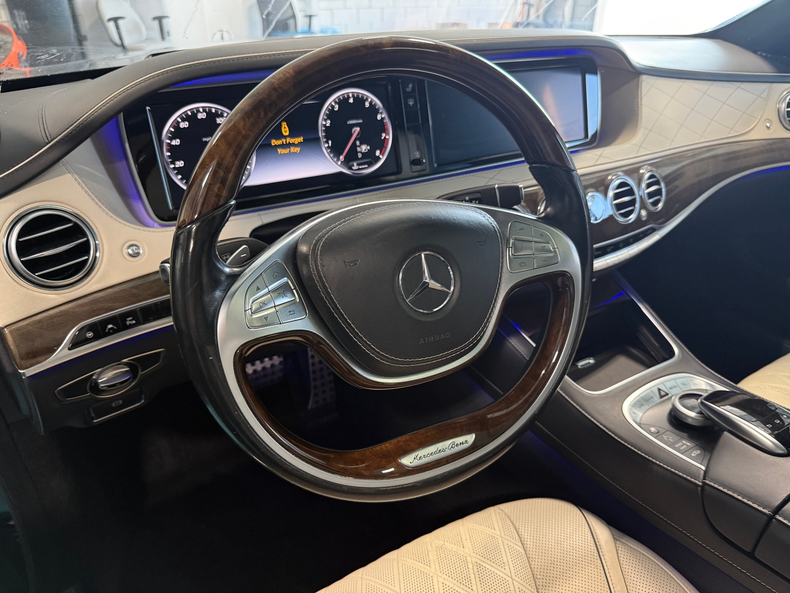 Thumbnail: 2015 Mercedes-Benz S-Class - 4