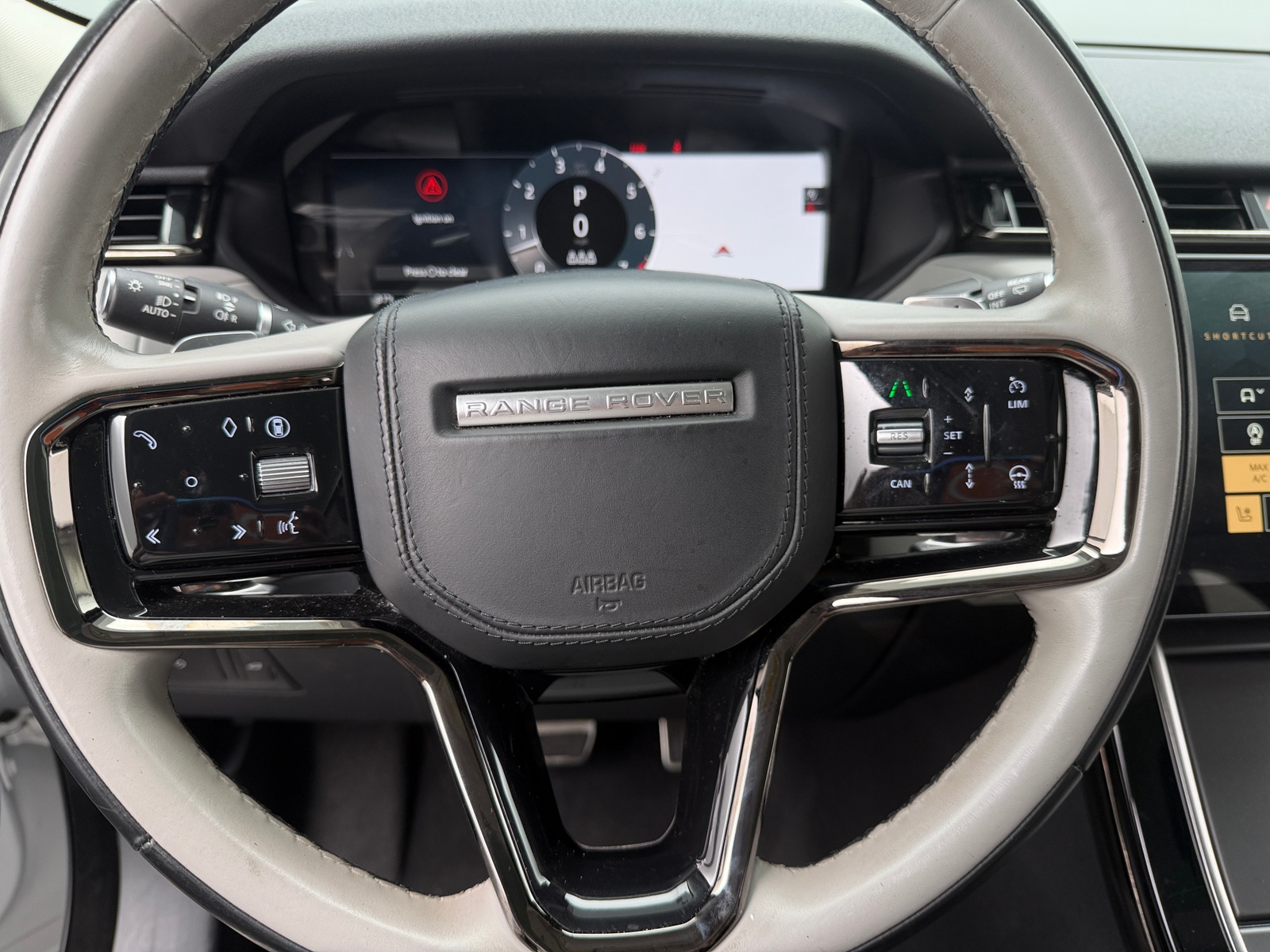 Thumbnail: 2025 Land Rover Range Rover Velar - 4