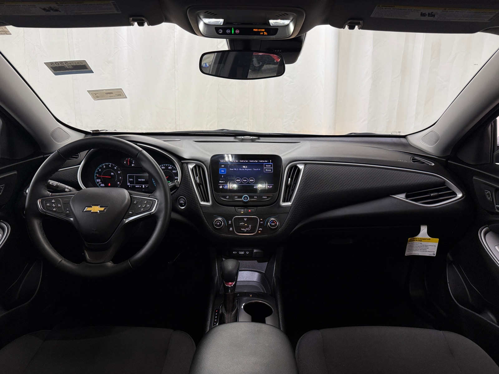Thumbnail: 2024 Chevrolet Malibu - 3