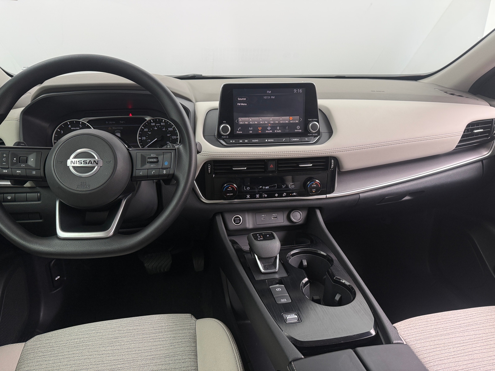 Thumbnail: 2021 Nissan Rogue - 3
