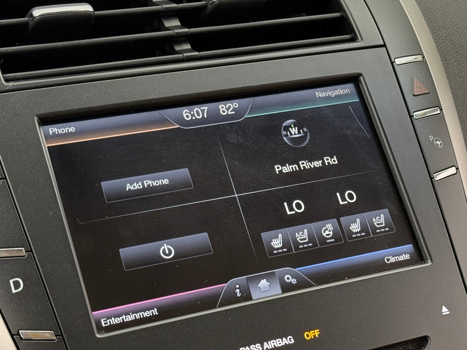 Thumbnail: 2014 Lincoln MKZ - 3