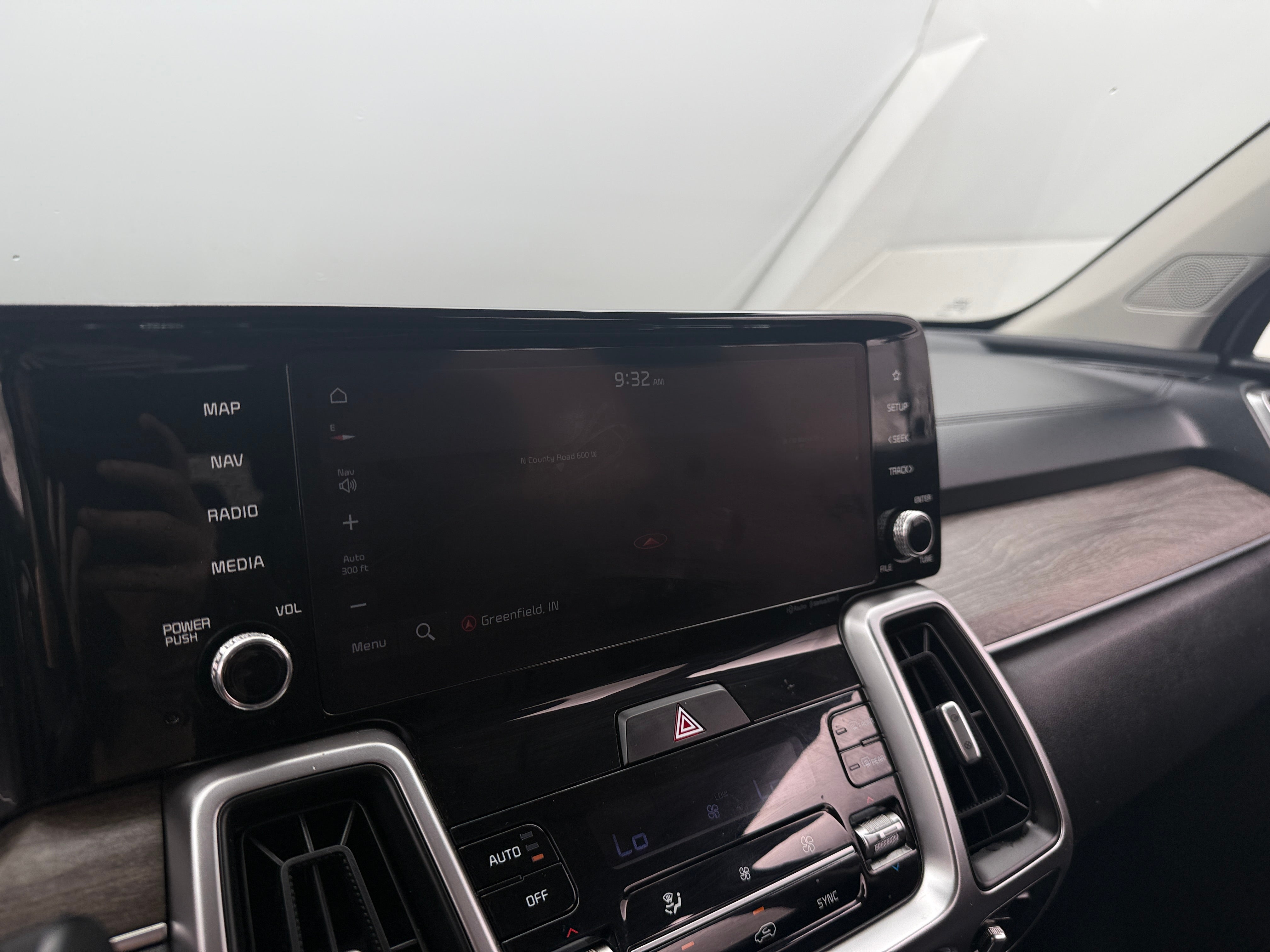 2022 Kia Sorento X-Line S - Photo 18