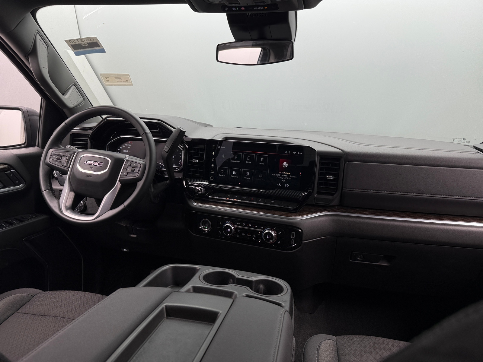 Thumbnail: 2024 GMC Sierra 1500 - 3