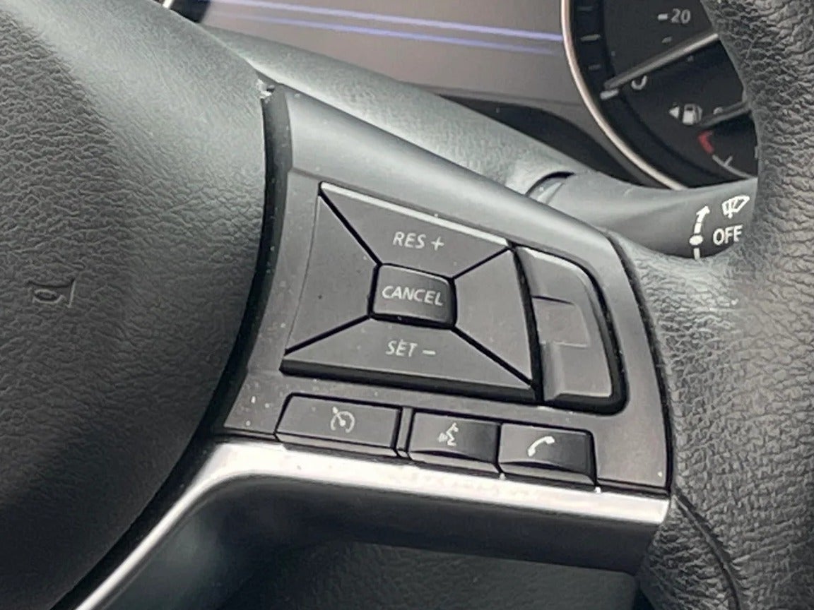 2025 Nissan Altima SV - Photo 16