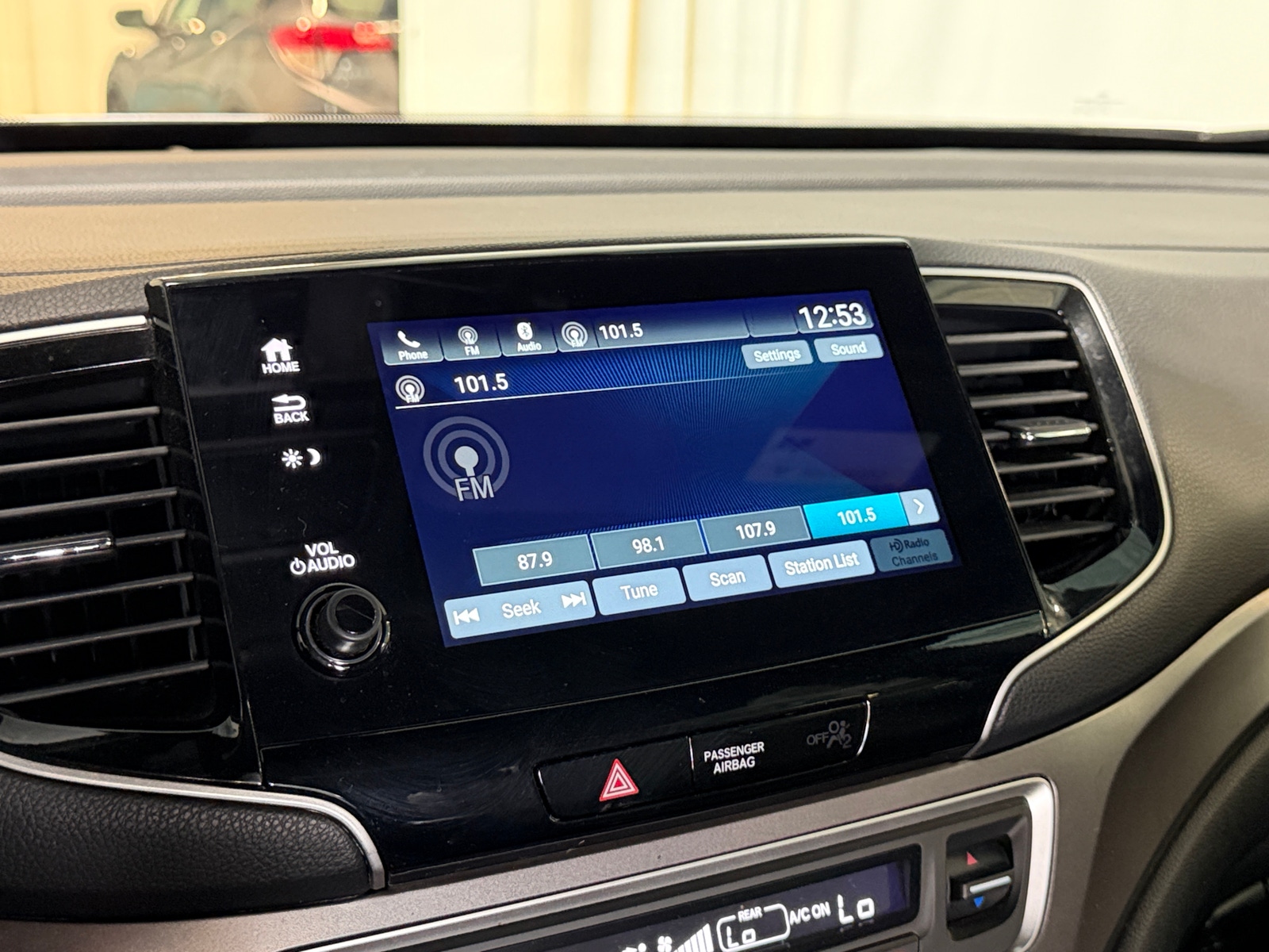Thumbnail: 2022 Honda Passport - 3