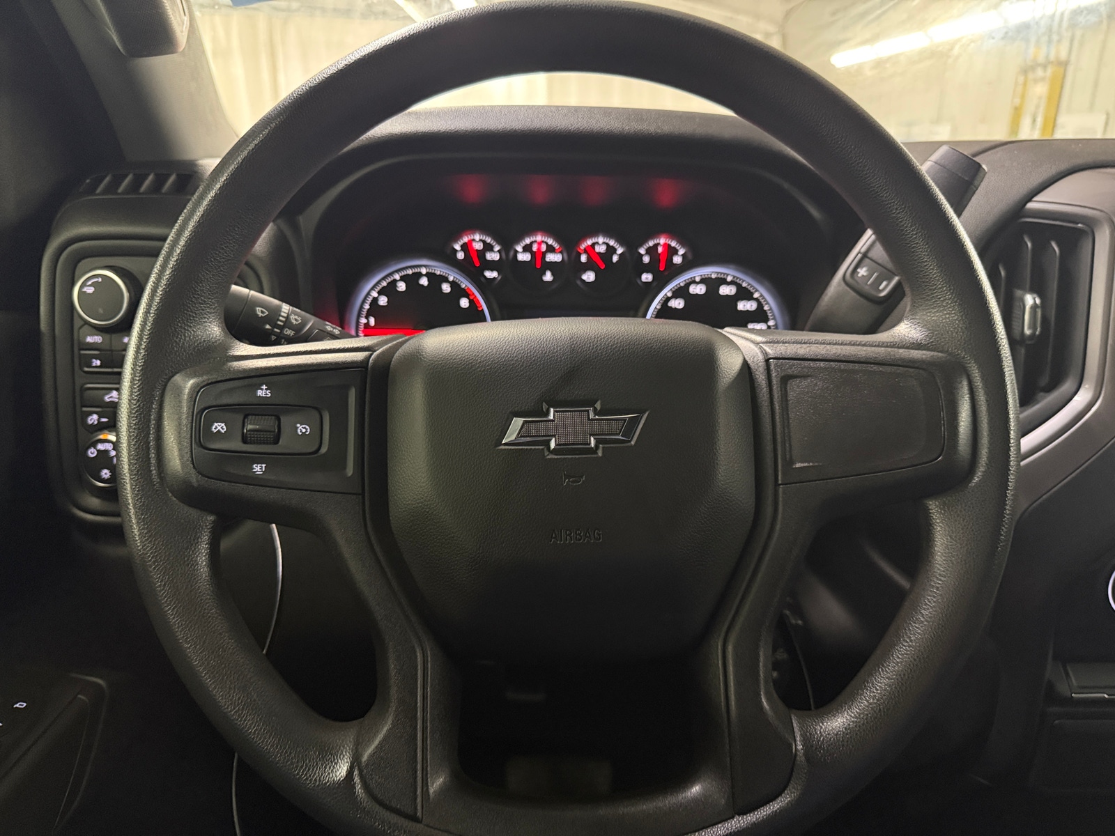 Thumbnail: 2019 Chevrolet Silverado 1500 - 5