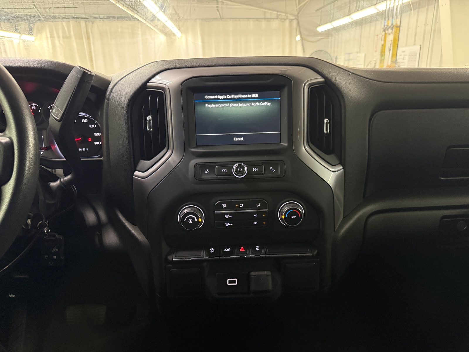 Thumbnail: 2019 Chevrolet Silverado 1500 - 4