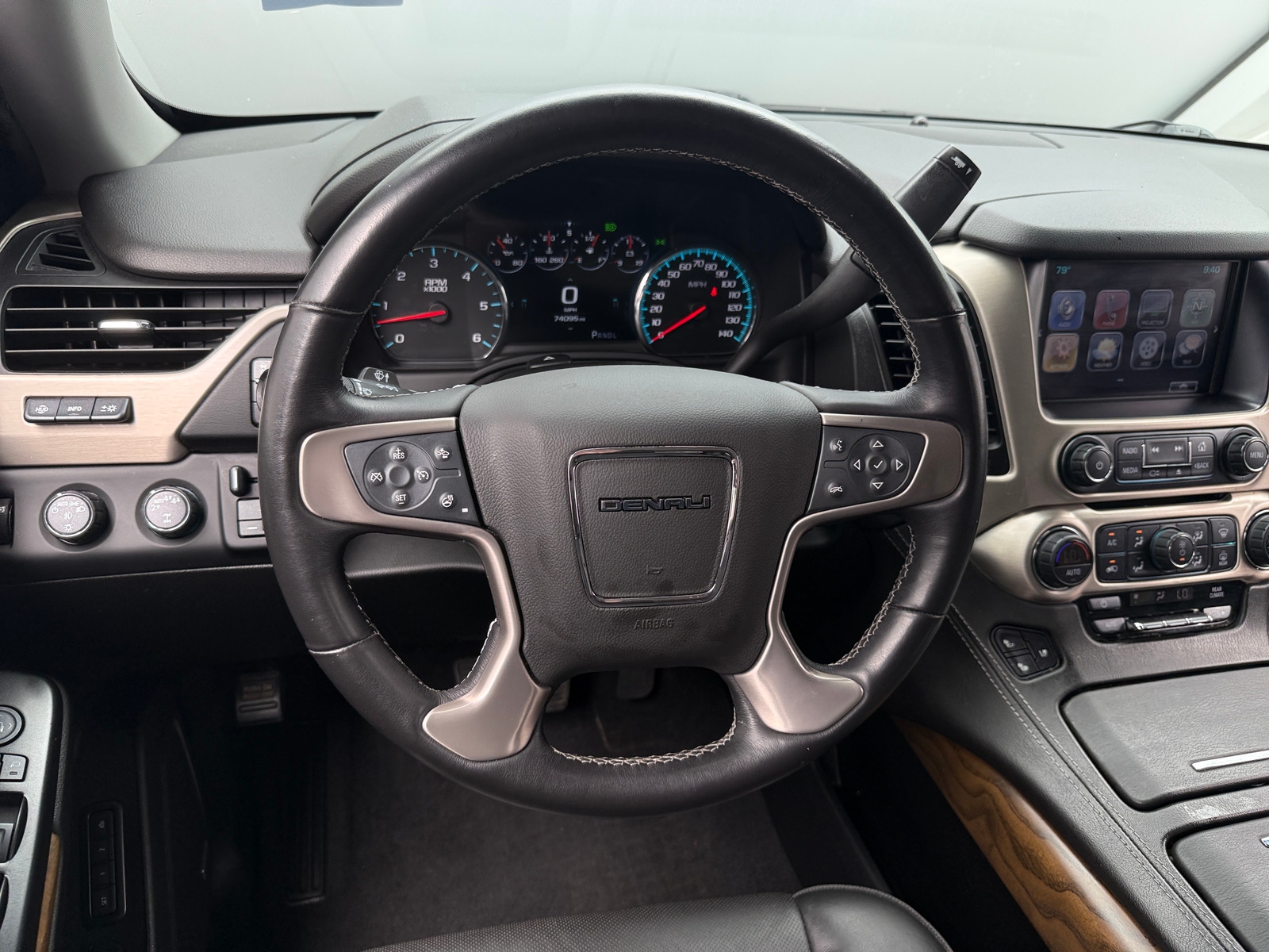 Thumbnail: 2020 GMC Yukon - 4