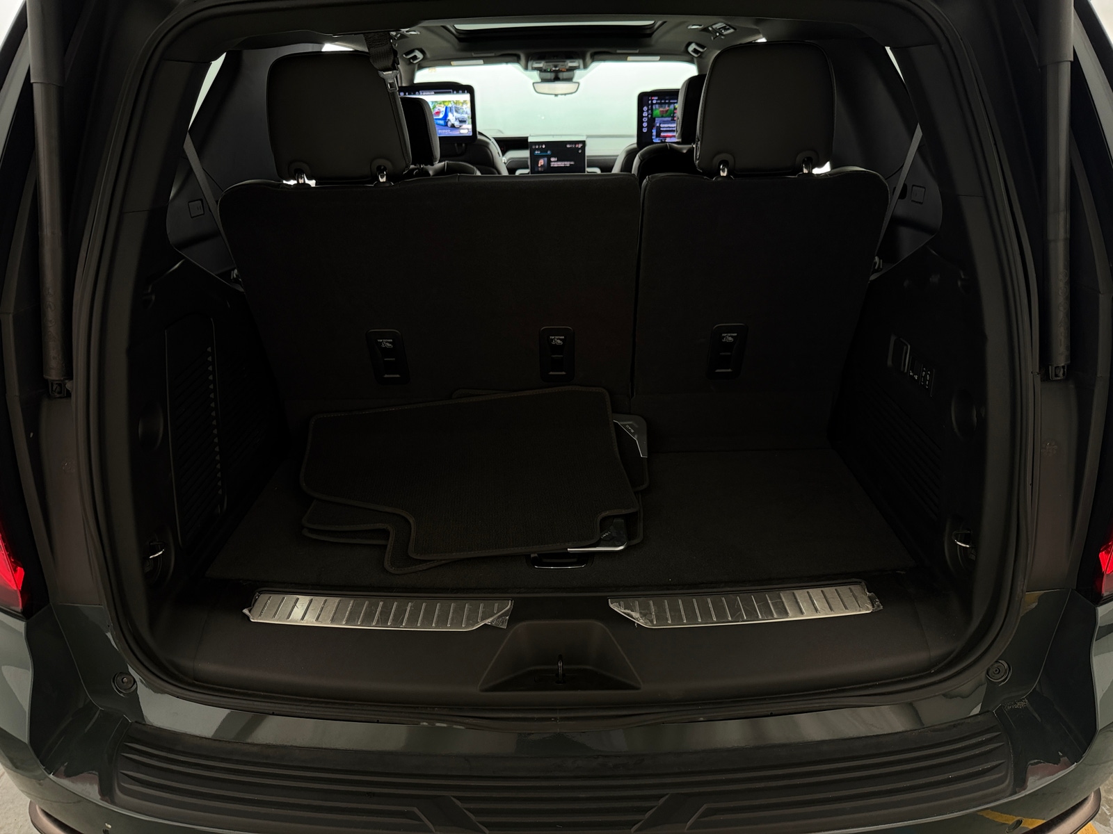 Thumbnail: 2025 GMC Yukon - 6