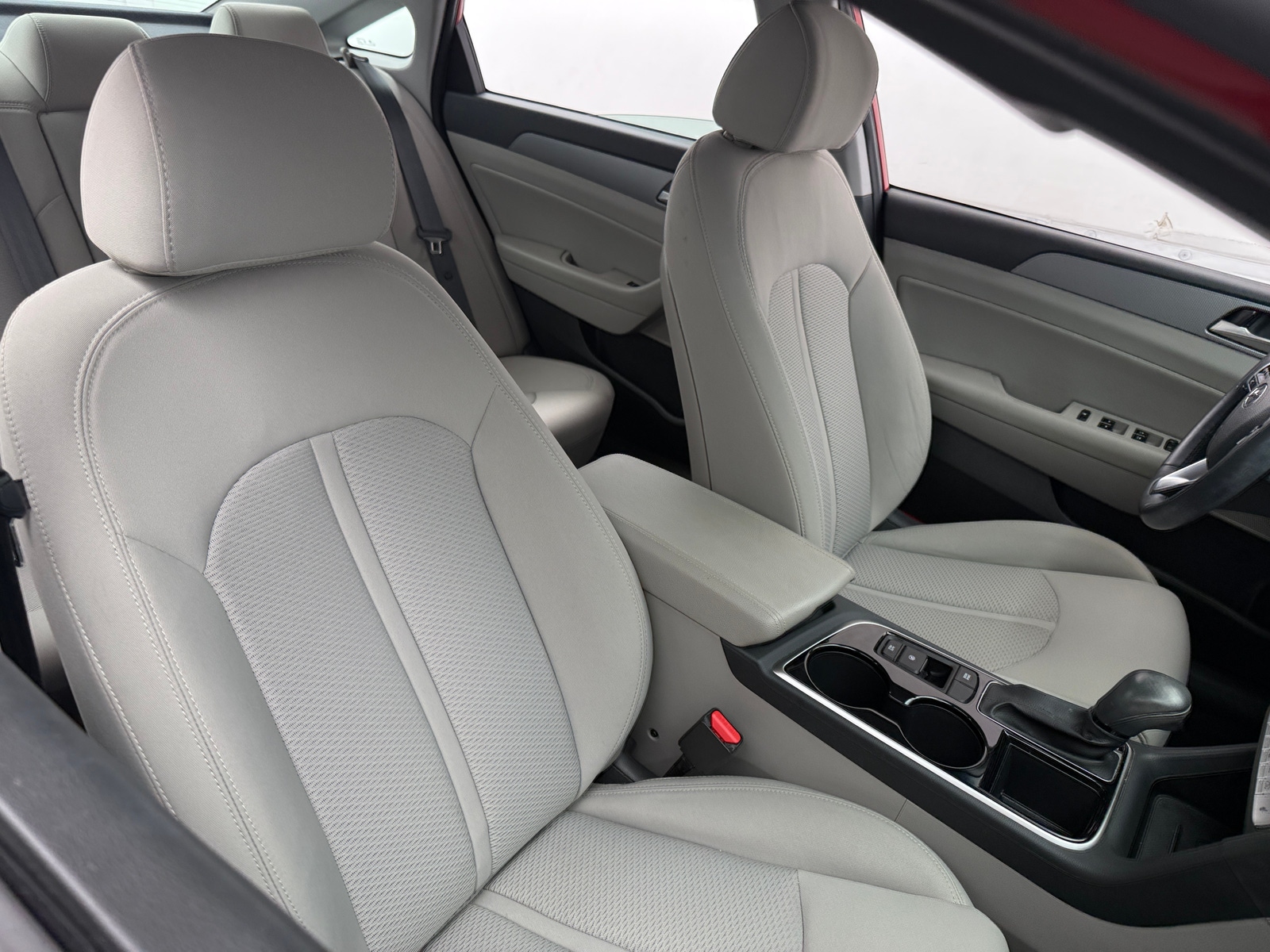 Thumbnail: 2019 Hyundai Sonata - 2