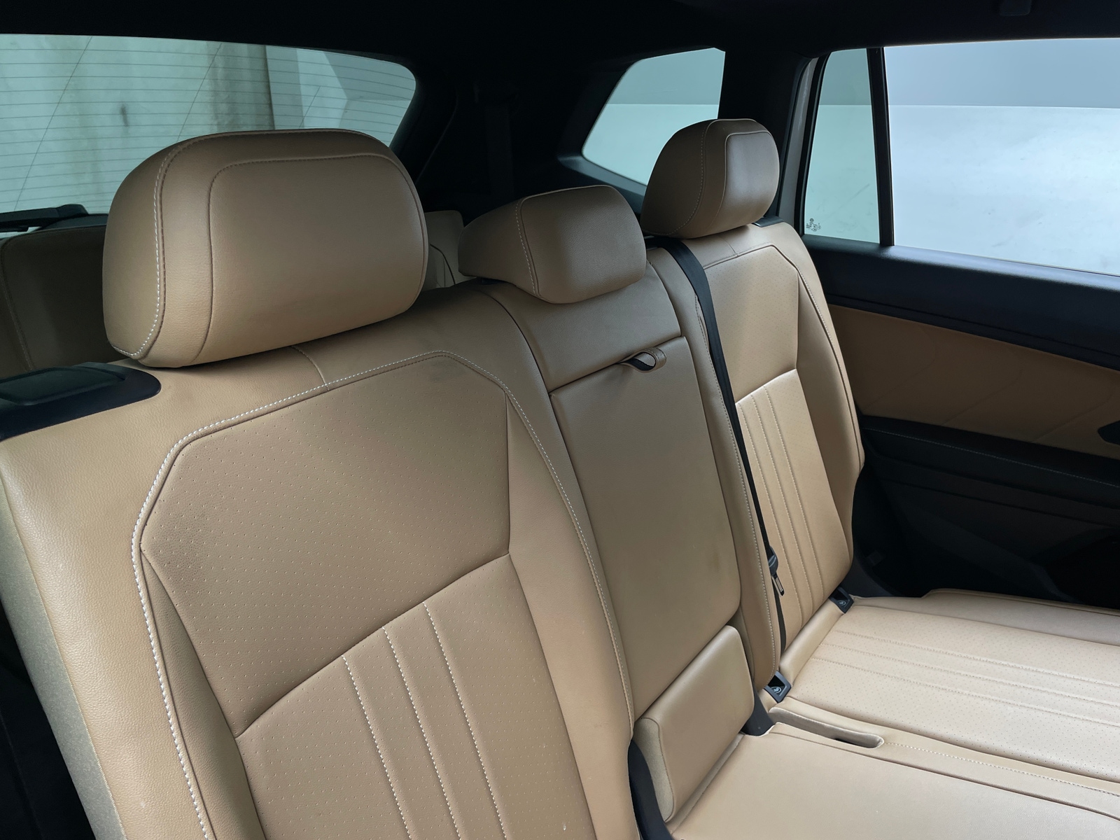 Thumbnail: 2023 Volkswagen Tiguan - 6