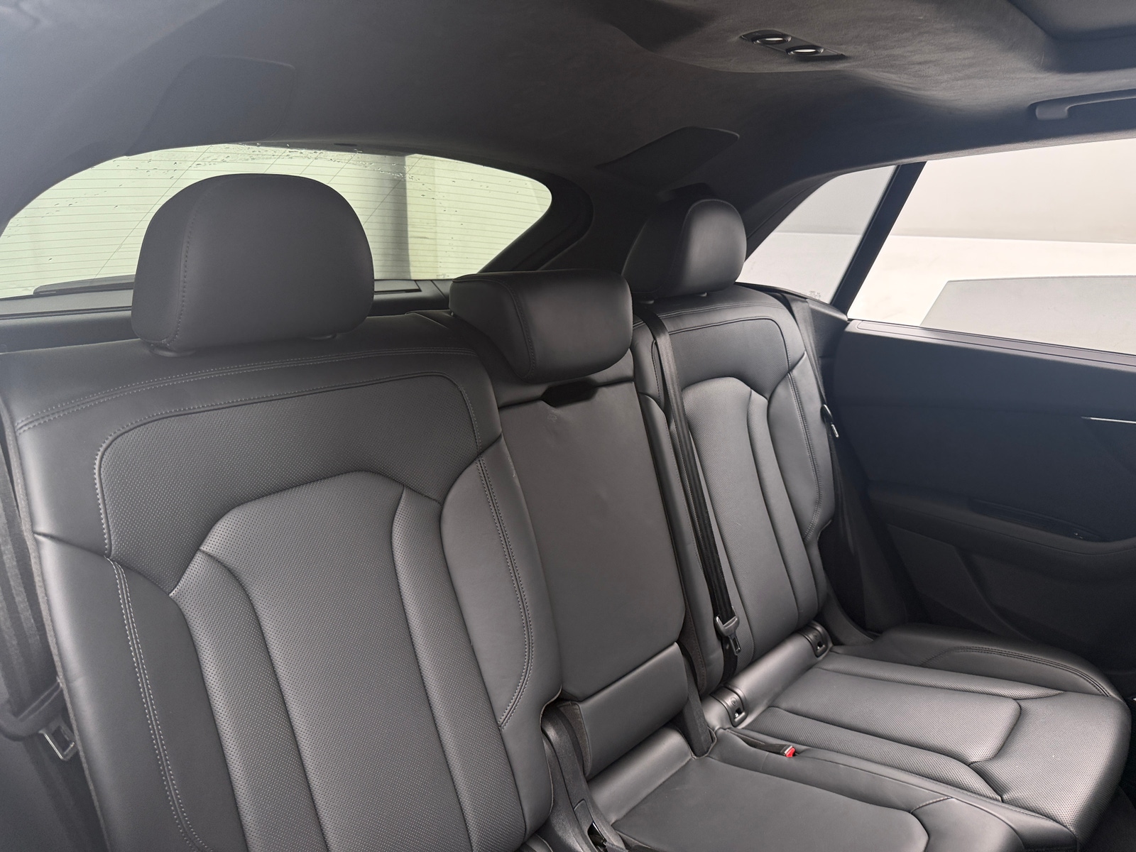 Thumbnail: 2019 Audi Q8 - 5