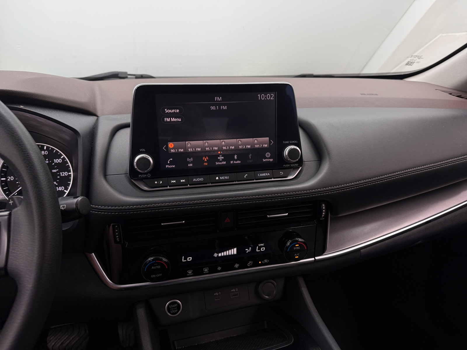 Thumbnail: 2021 Nissan Rogue - 4
