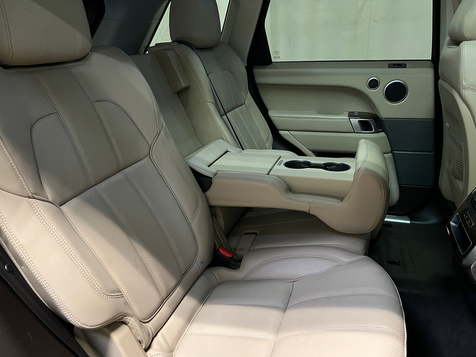 Thumbnail: 2015 Land Rover Range Rover Sport - 5