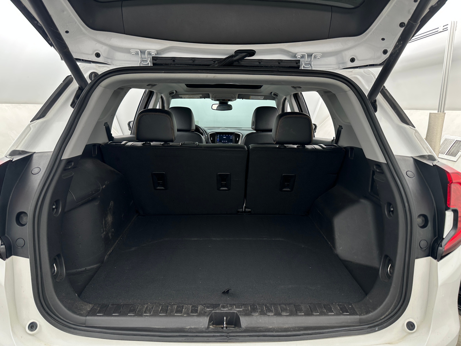 Thumbnail: 2024 GMC Terrain - 6