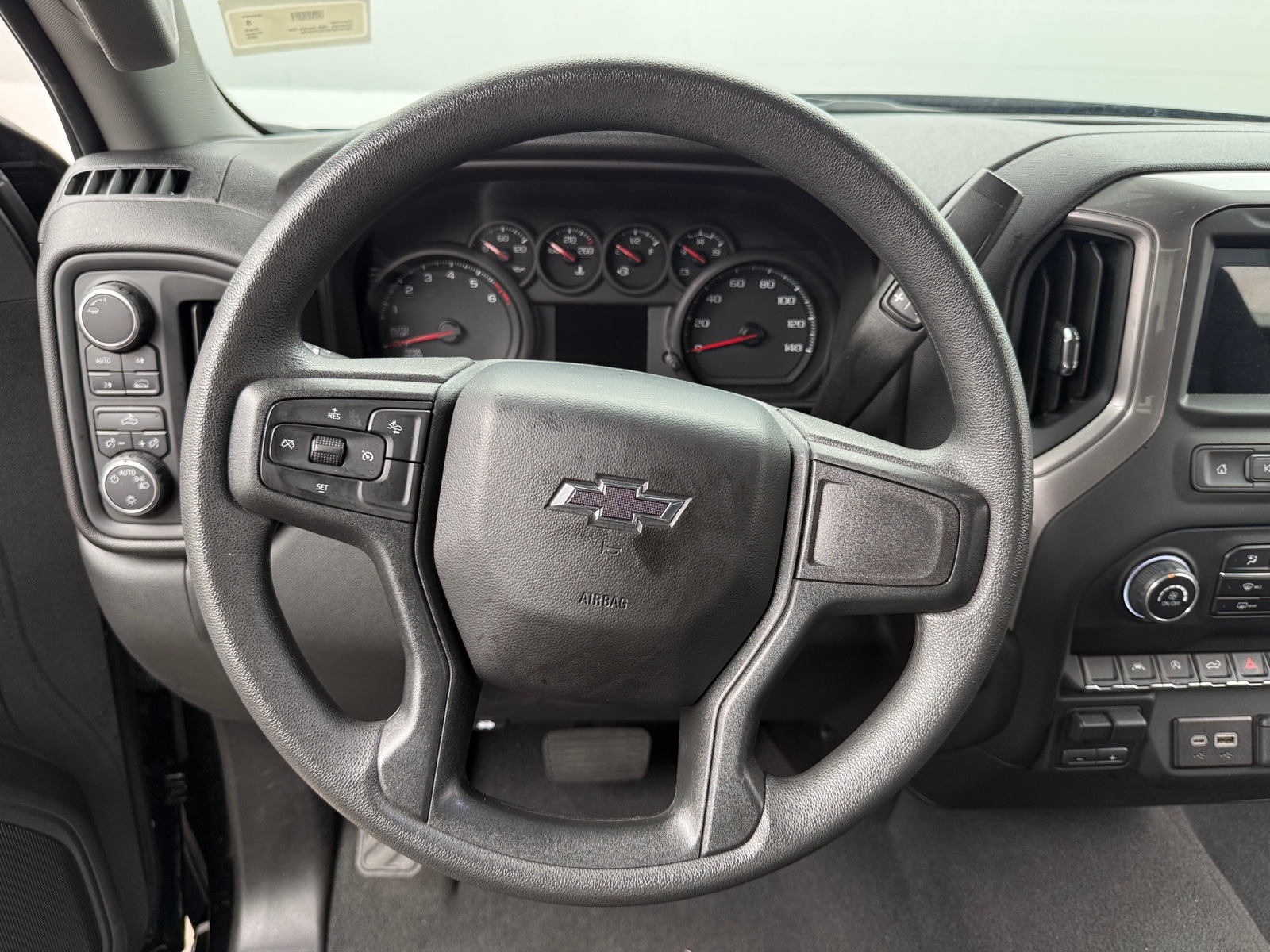 Thumbnail: 2024 Chevrolet Silverado 1500 - 5