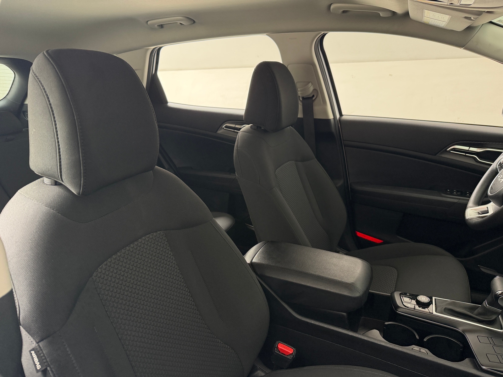 Thumbnail: 2025 Kia Sportage - 2