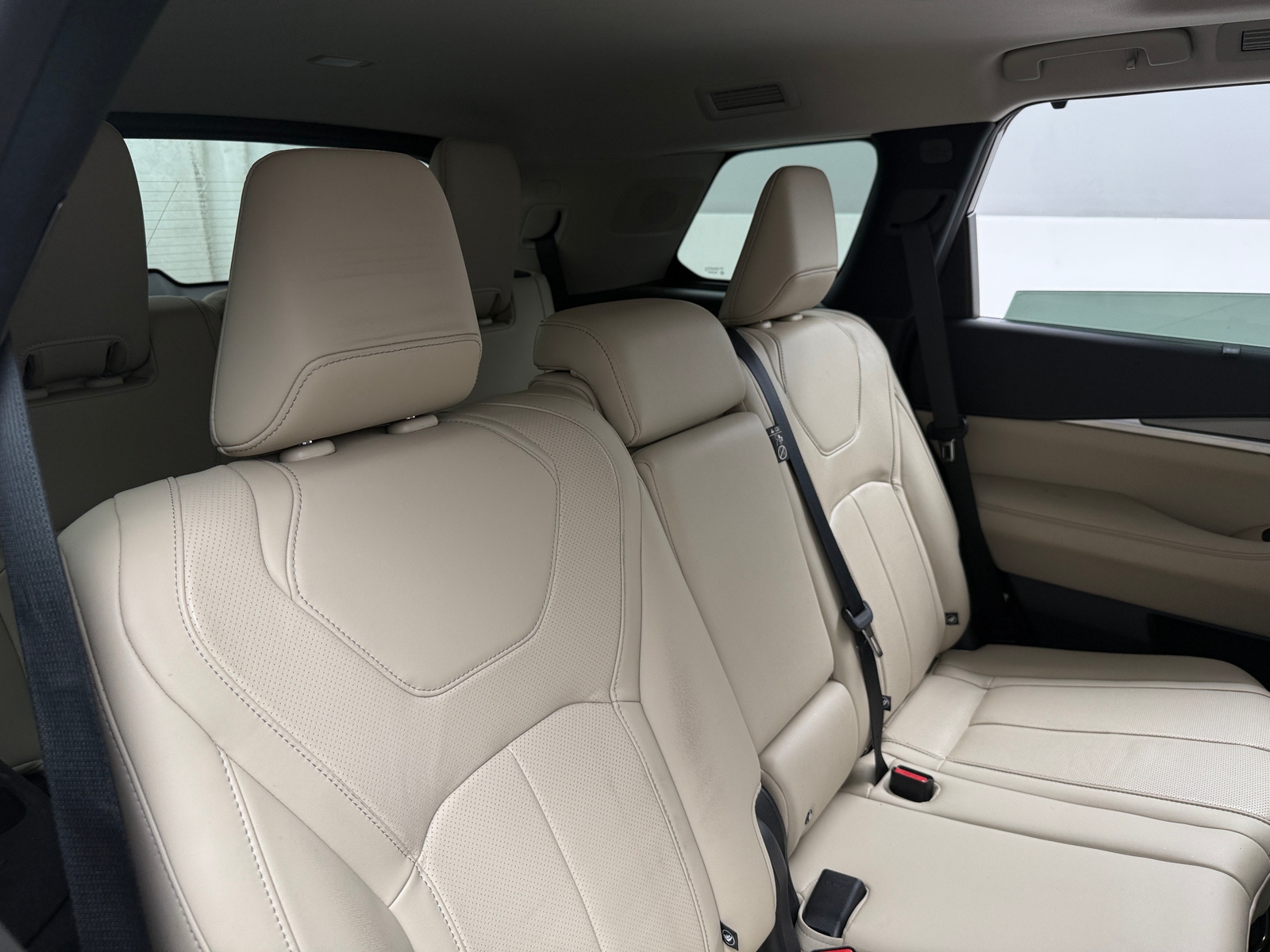 Thumbnail: 2023 INFINITI QX60 - 5