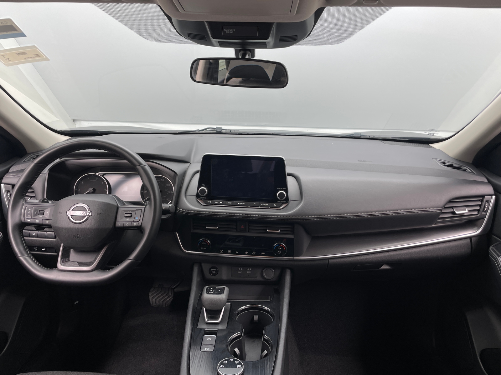 Thumbnail: 2025 Nissan Rogue - 3