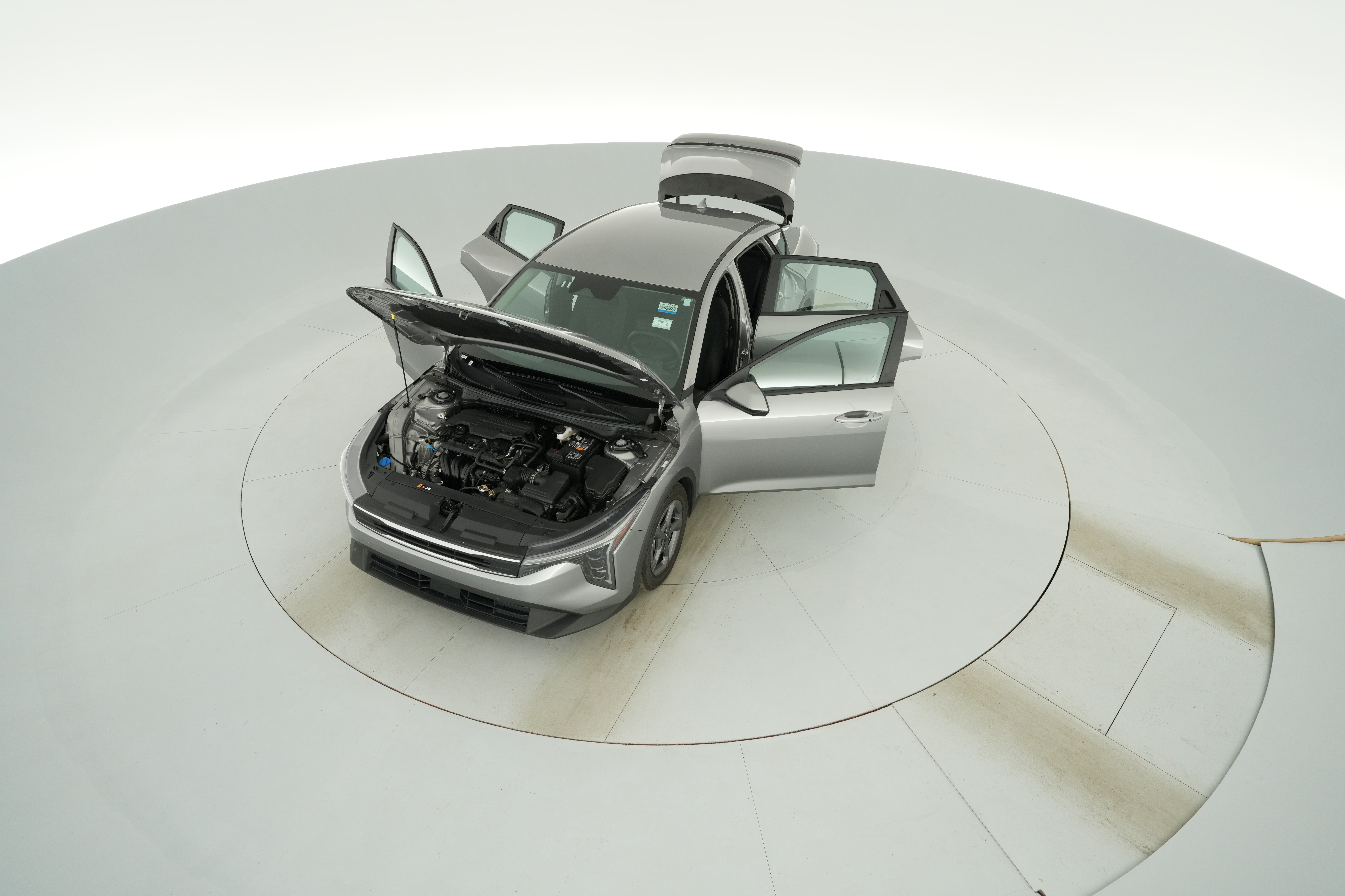 2025 Kia K4 LXS - Photo 39