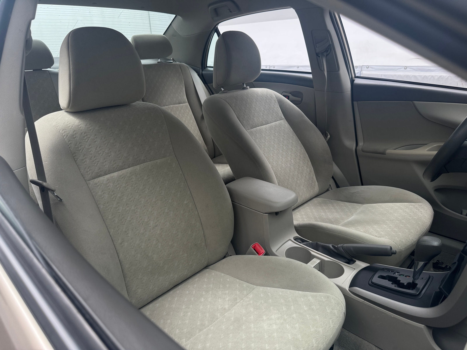 Thumbnail: 2010 Toyota Corolla - 2
