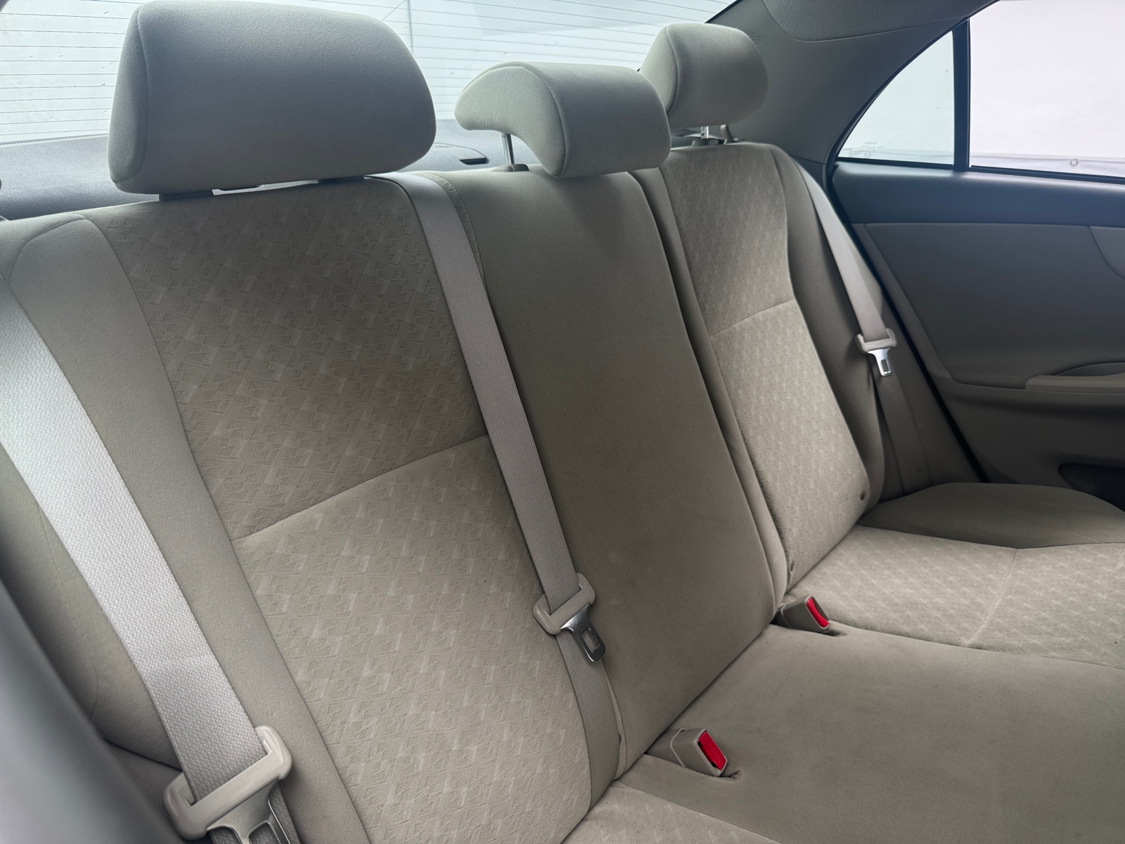 Thumbnail: 2010 Toyota Corolla - 6