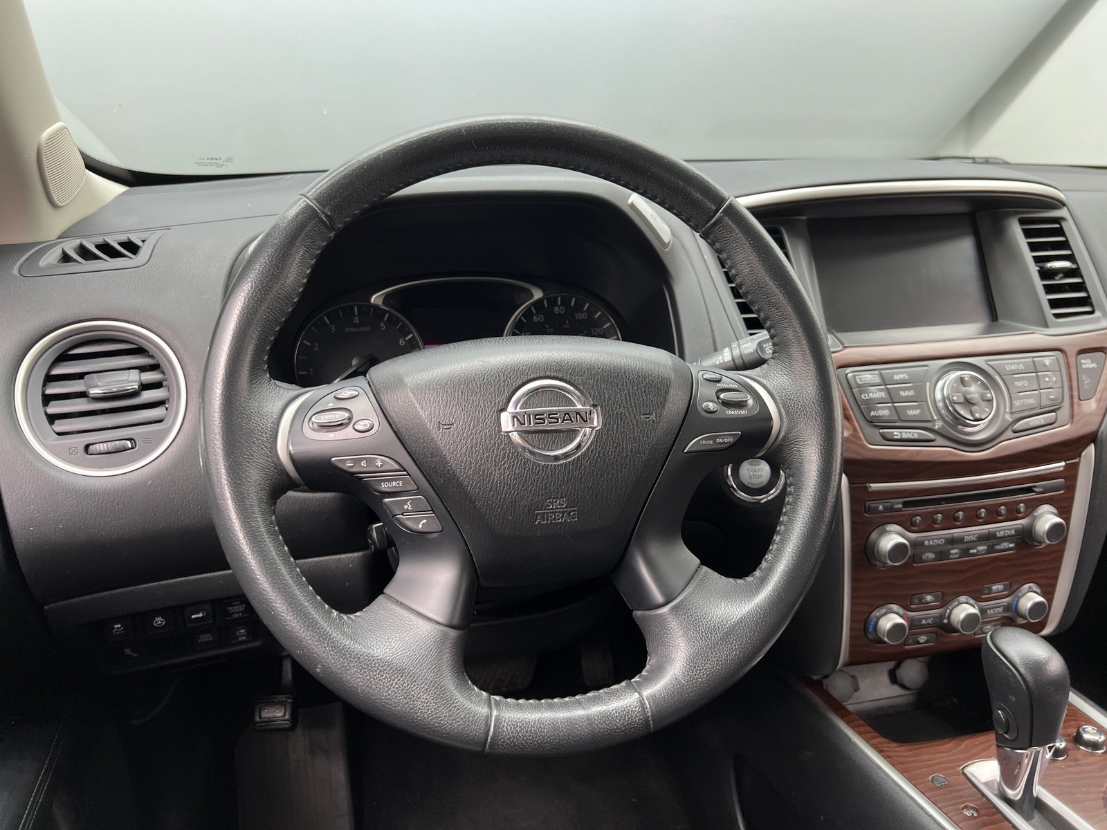 Thumbnail: 2017 Nissan Pathfinder - 4