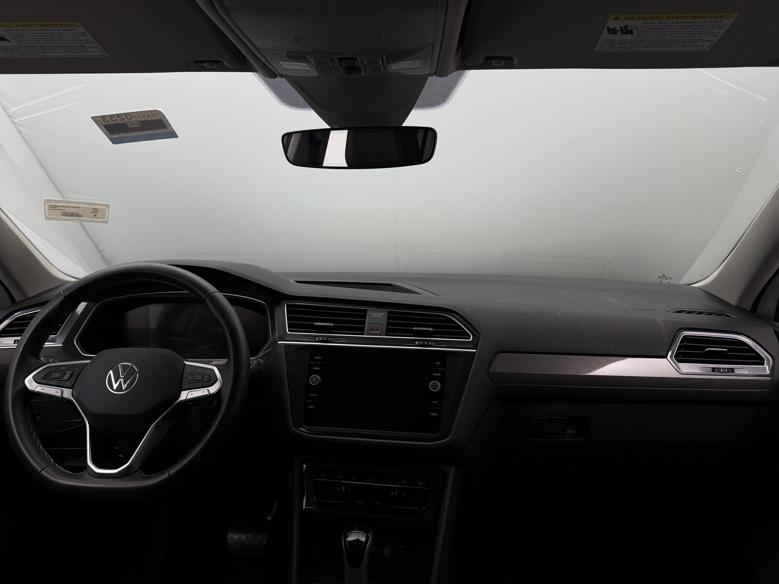 Thumbnail: 2024 Volkswagen Tiguan - 2
