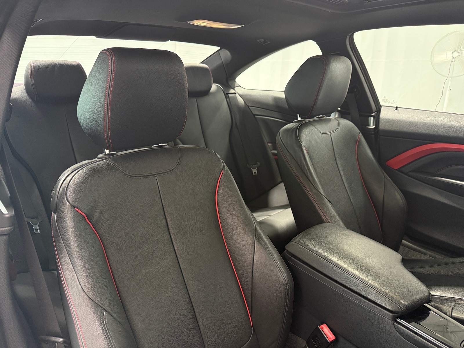 Thumbnail: 2014 BMW 4 Series - 2