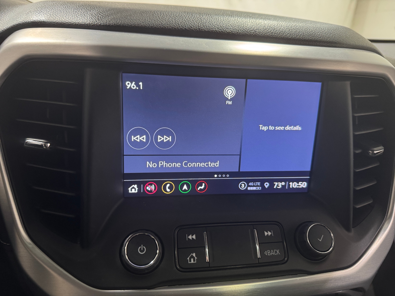 Thumbnail: 2021 GMC Acadia - 3