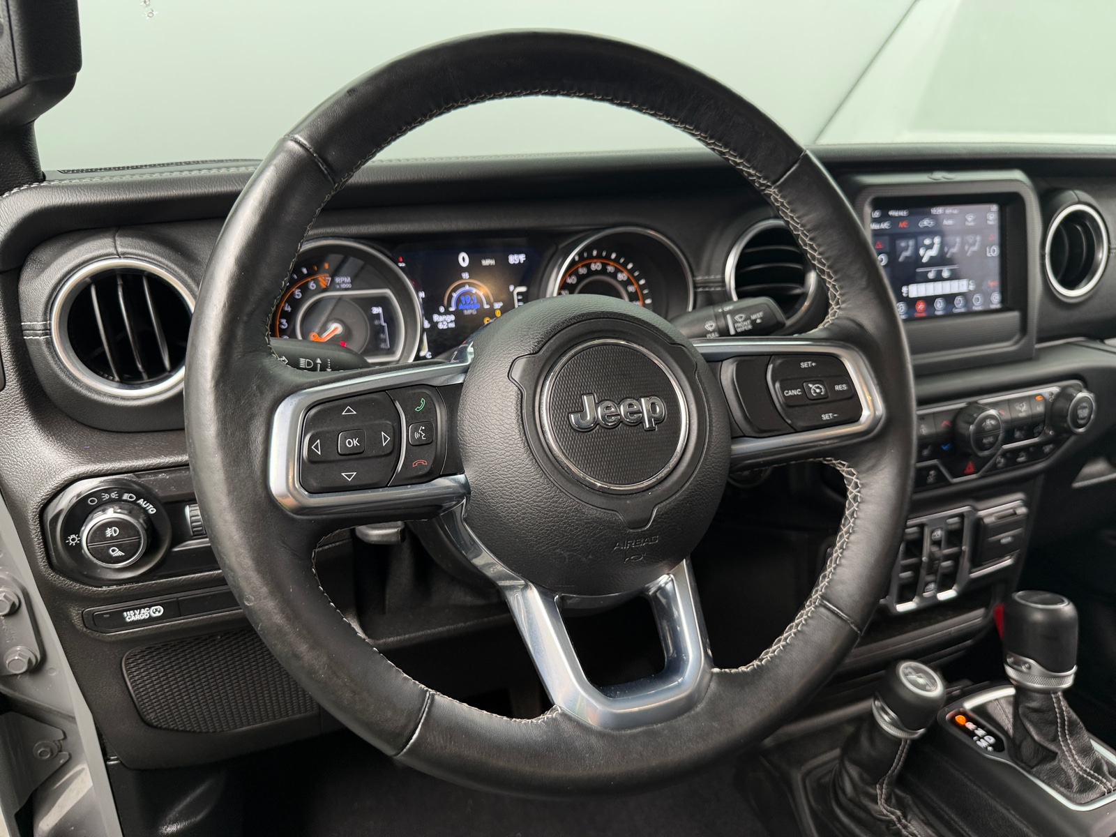 Thumbnail: 2020 Jeep Gladiator - 4