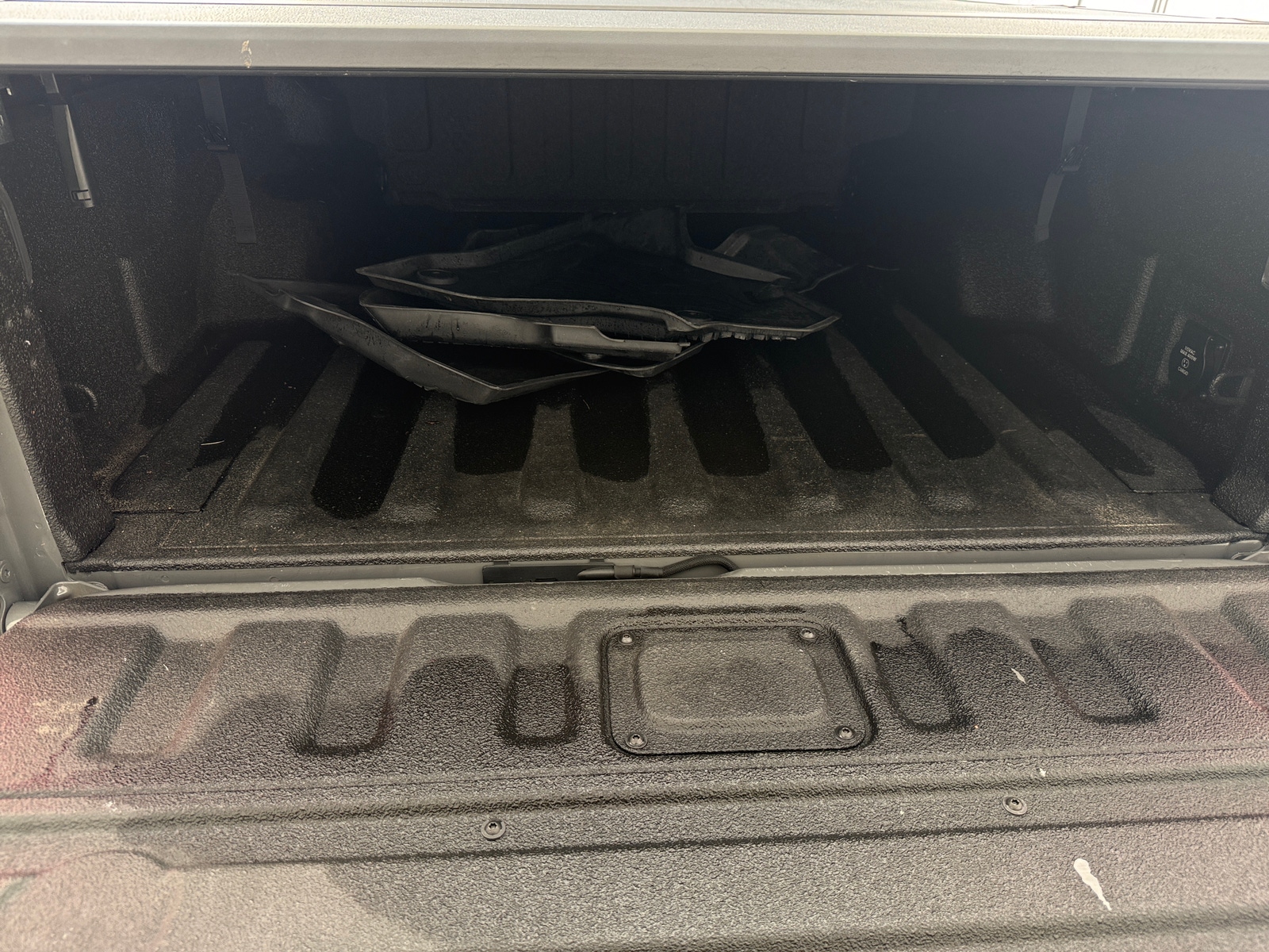 Thumbnail: 2020 Jeep Gladiator - 6