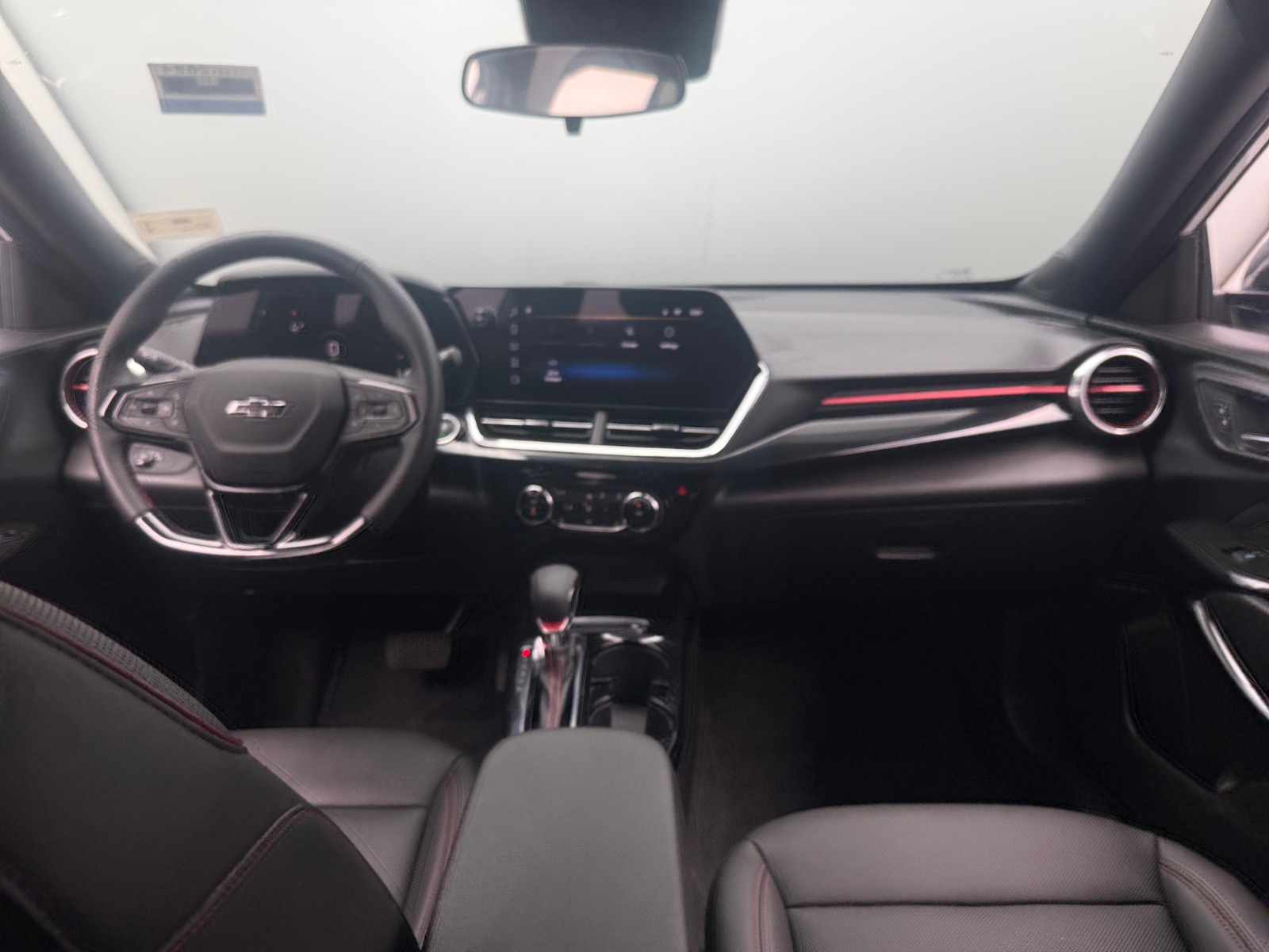 Thumbnail: 2025 Chevrolet Trax - 2