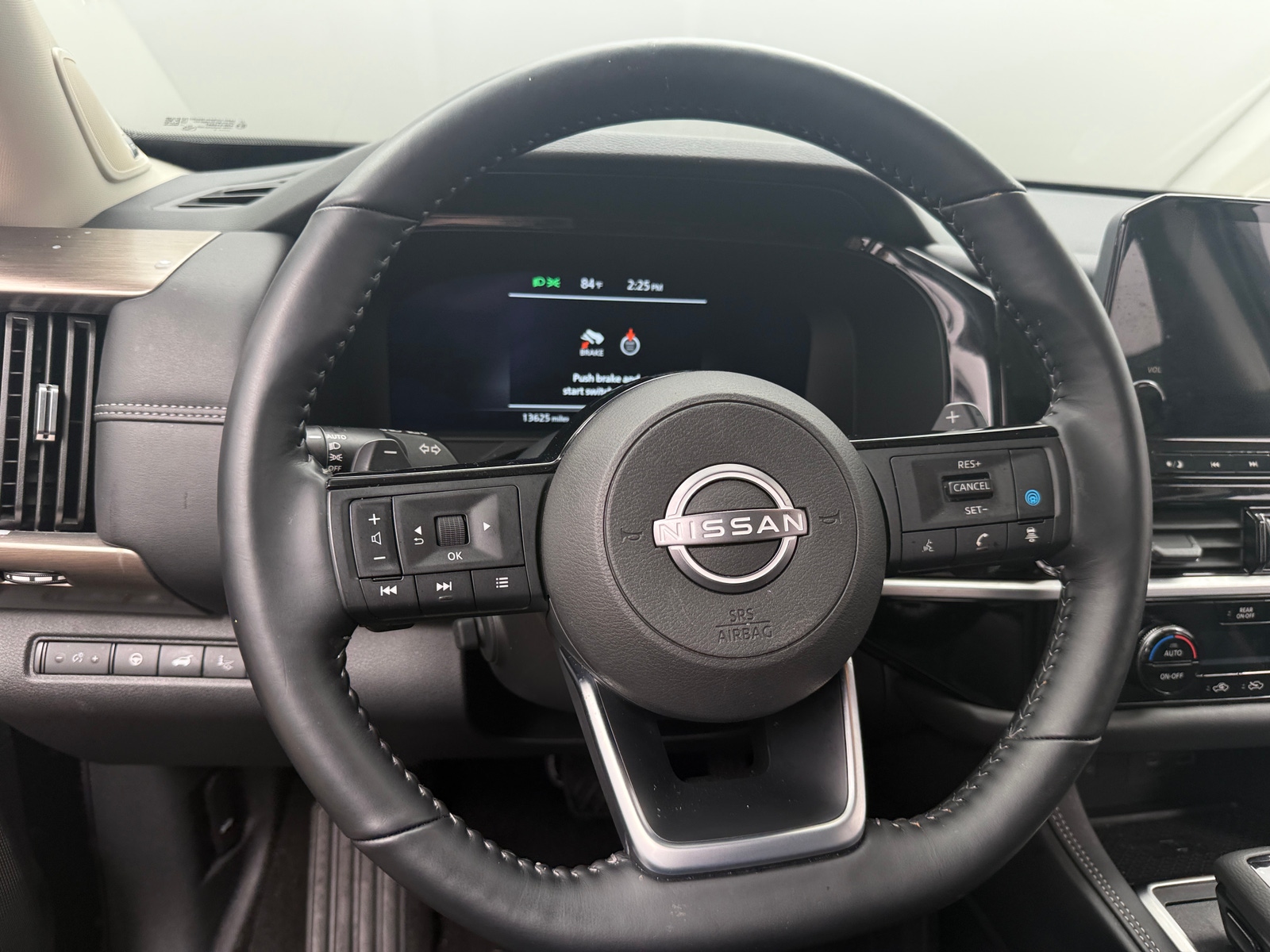 Thumbnail: 2025 Nissan Pathfinder - 4