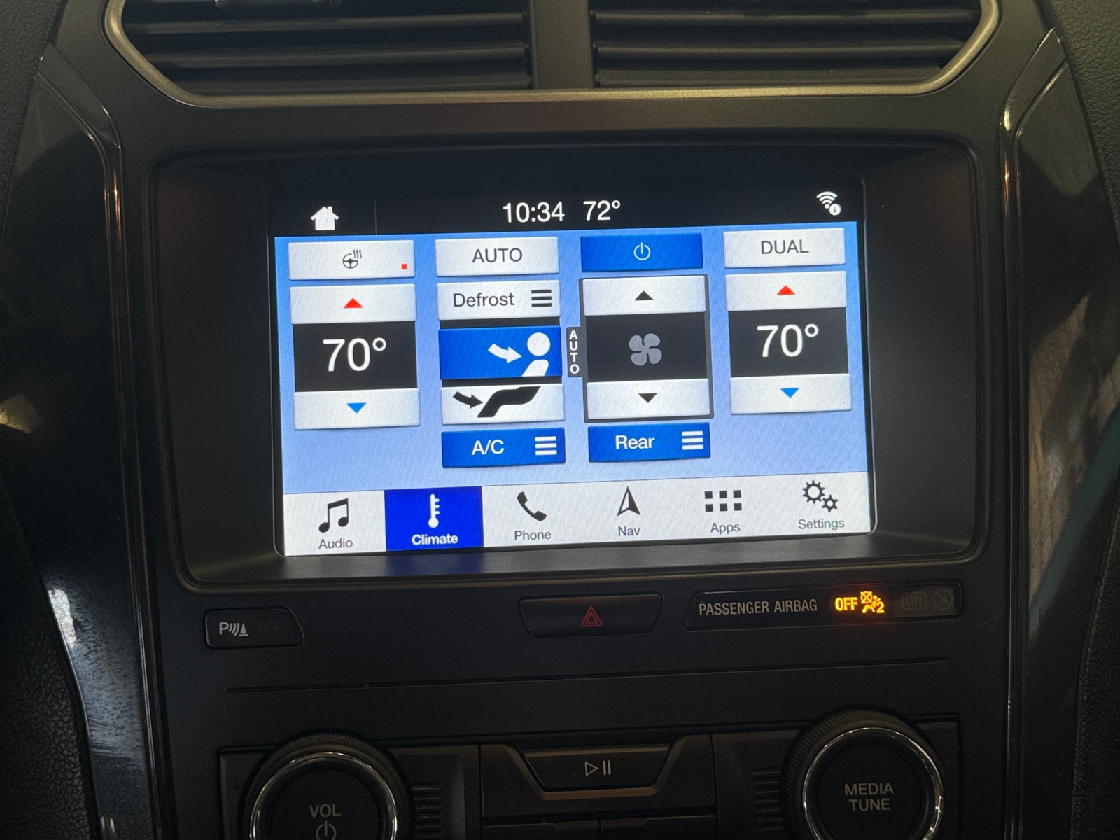 Thumbnail: 2019 Ford Explorer - 3