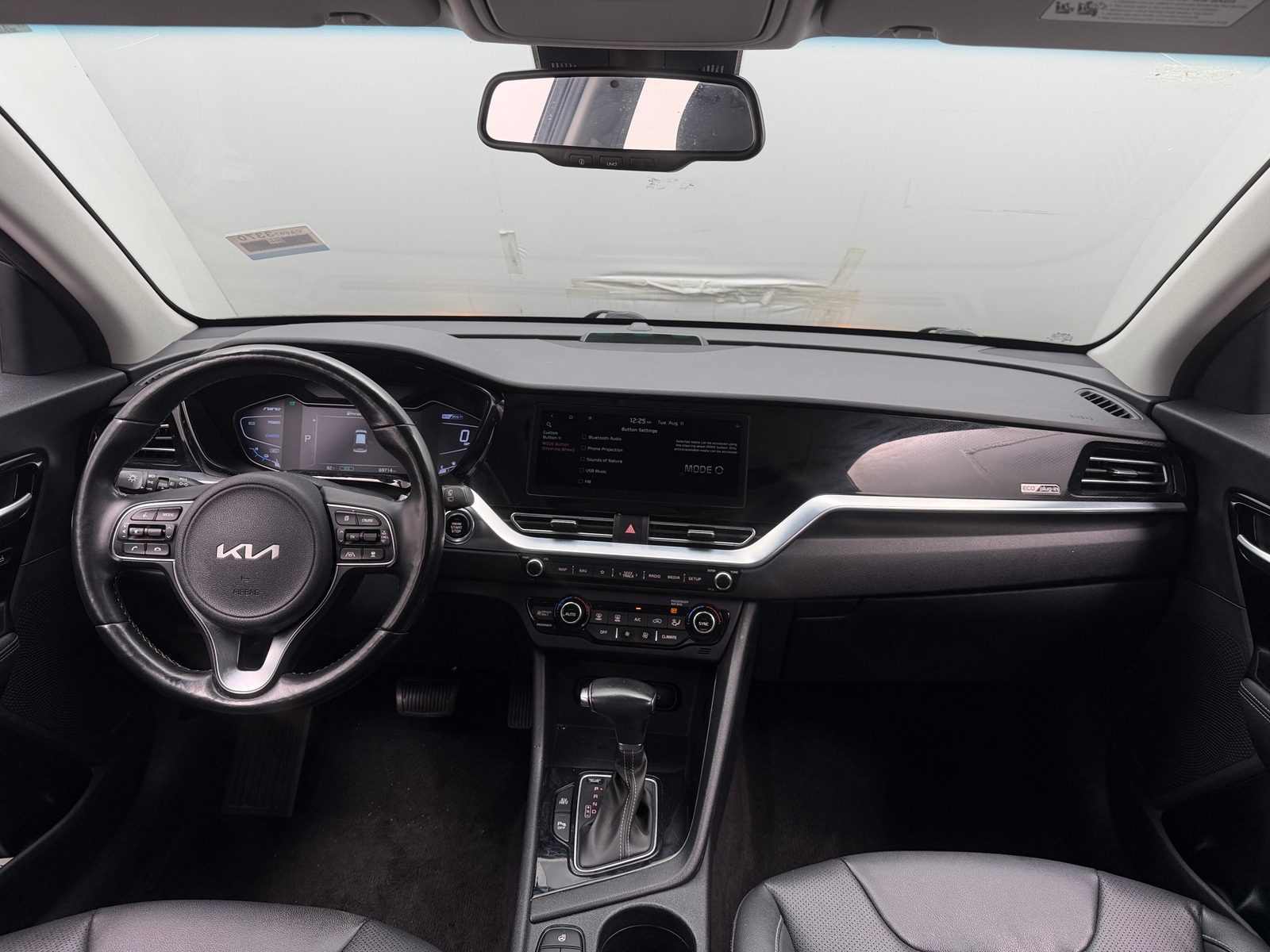 Thumbnail: 2022 Kia Niro - 2